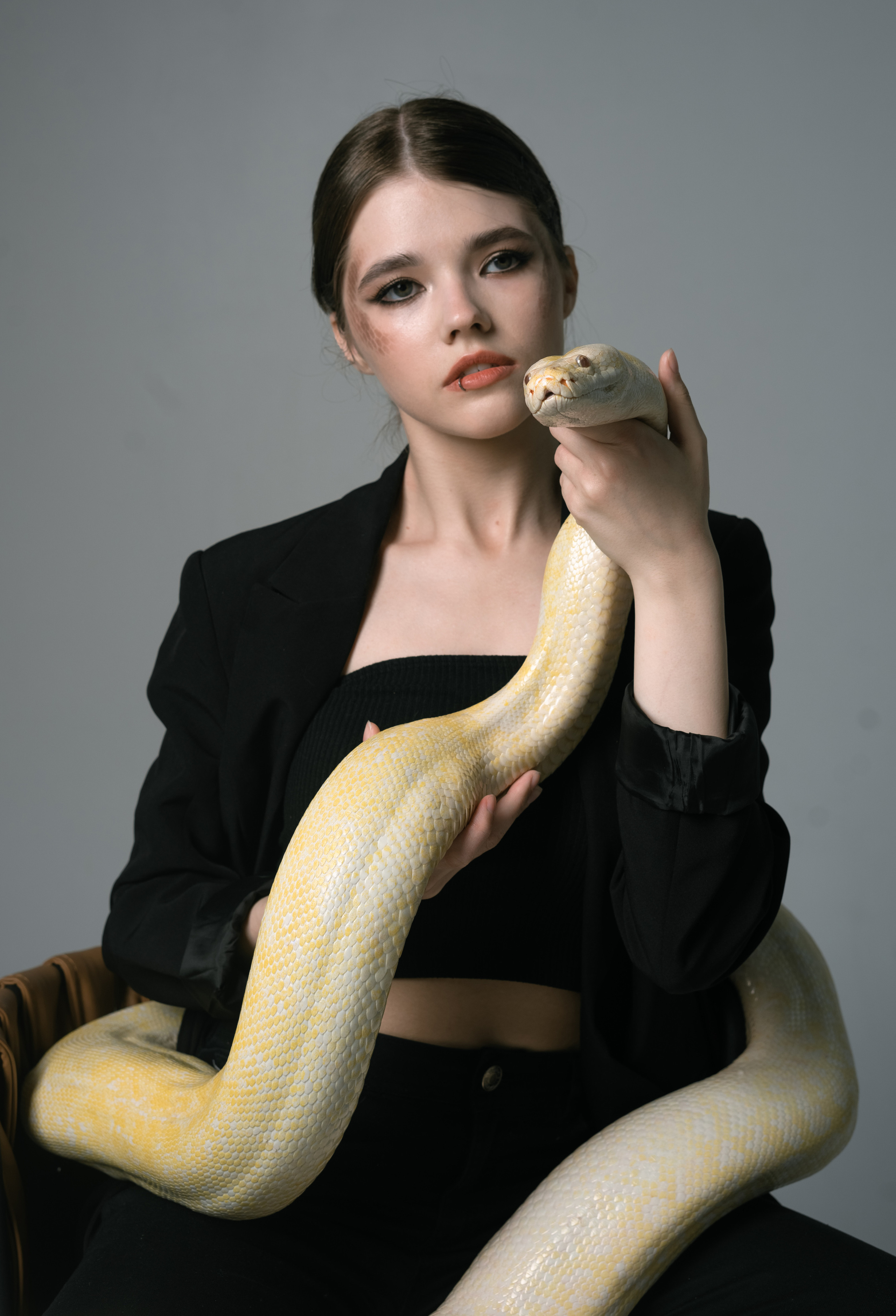 Змея. Фотограф Томск Новосибирск Елизавета Вахтеева