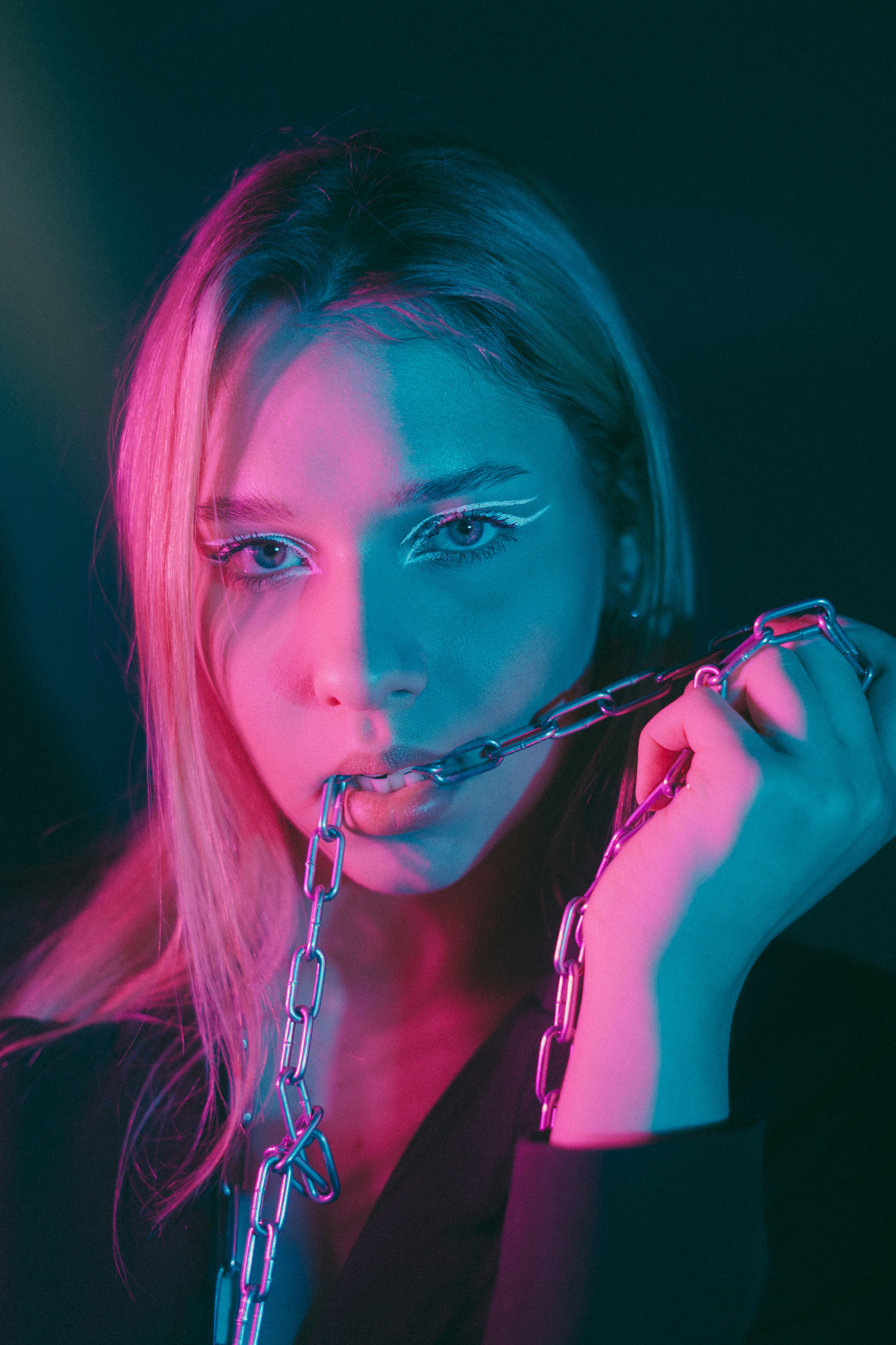 Неон. Фотограф Томск Новосибирск Елизавета Вахтеева