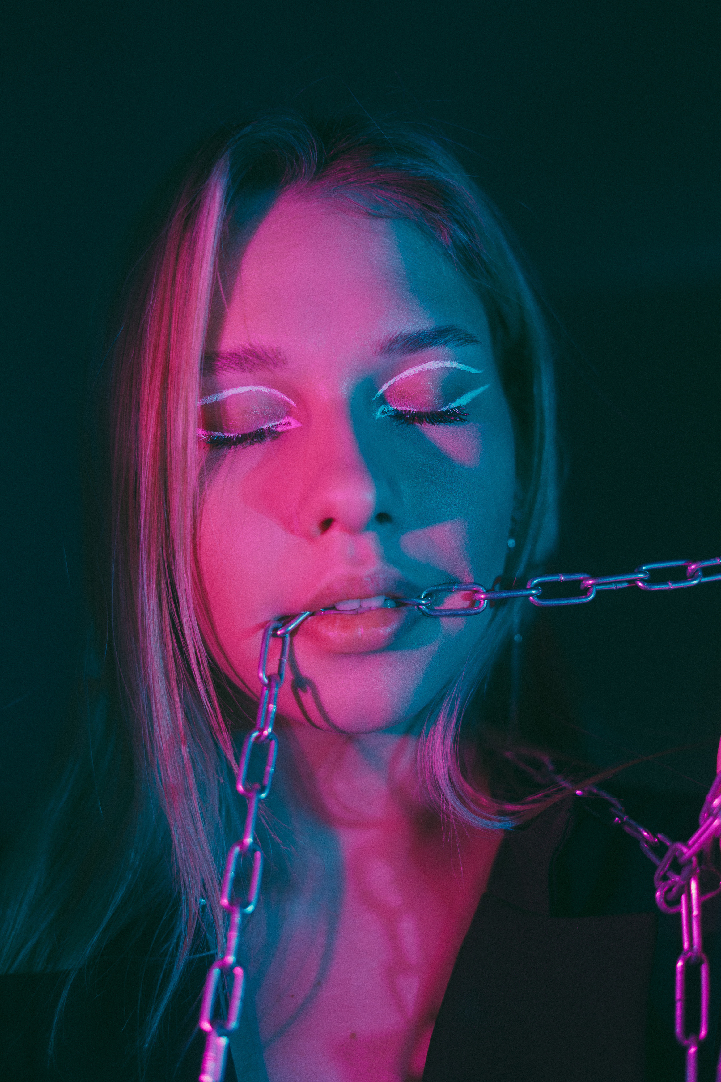 Неон. Фотограф Томск Новосибирск Елизавета Вахтеева