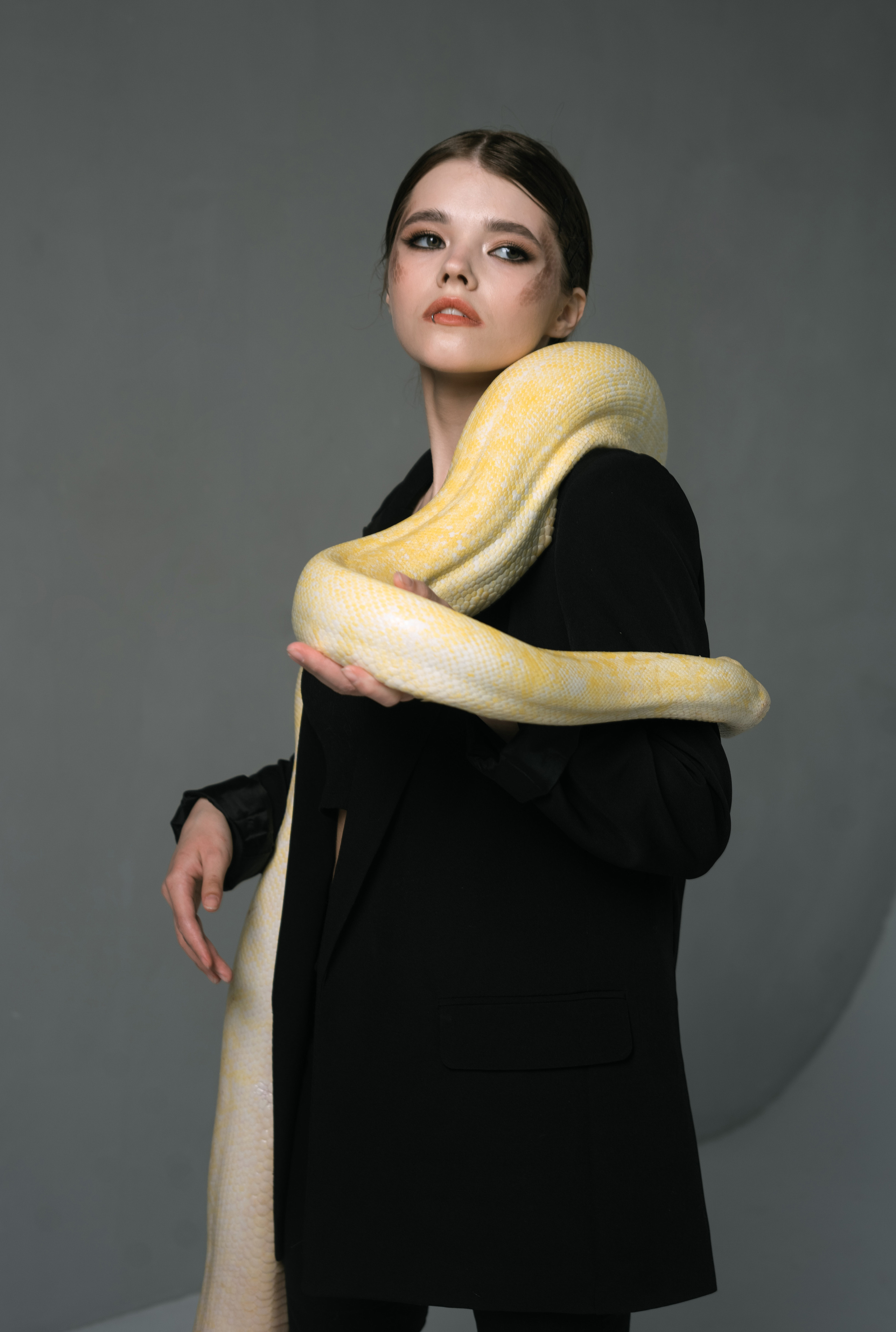 Змея. Фотограф Томск Новосибирск Елизавета Вахтеева