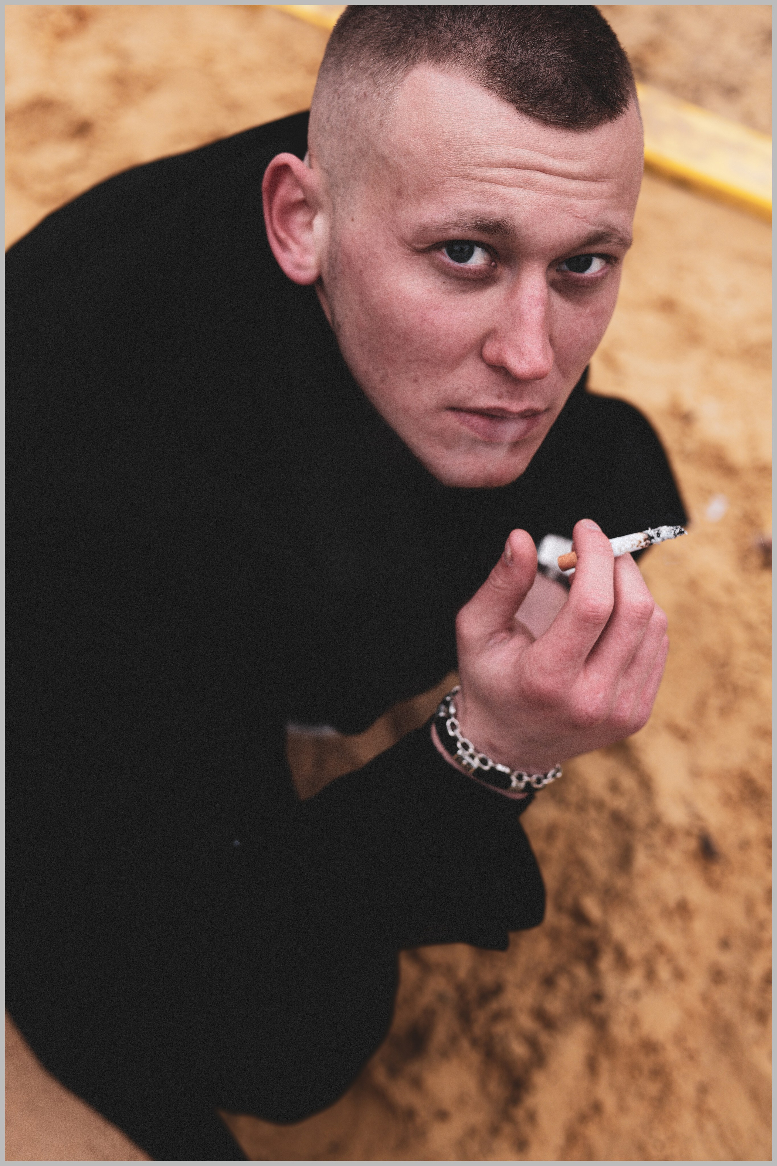 Евгений. Портретный фотограф в Орле. Готовые фото за 3 дня! Помощь в позировании. Советы по организации