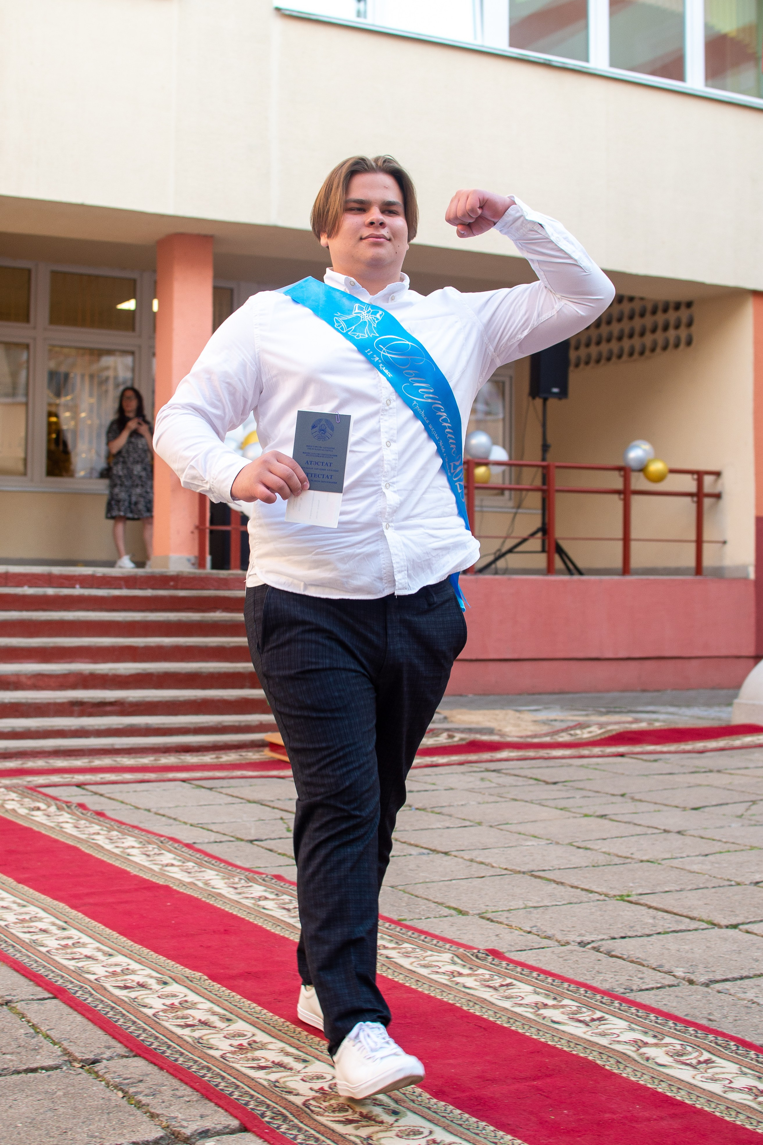 Выпускной 11 класс. Семейный фотограф на выписку из роддома и крещение Минск Настя Гришук