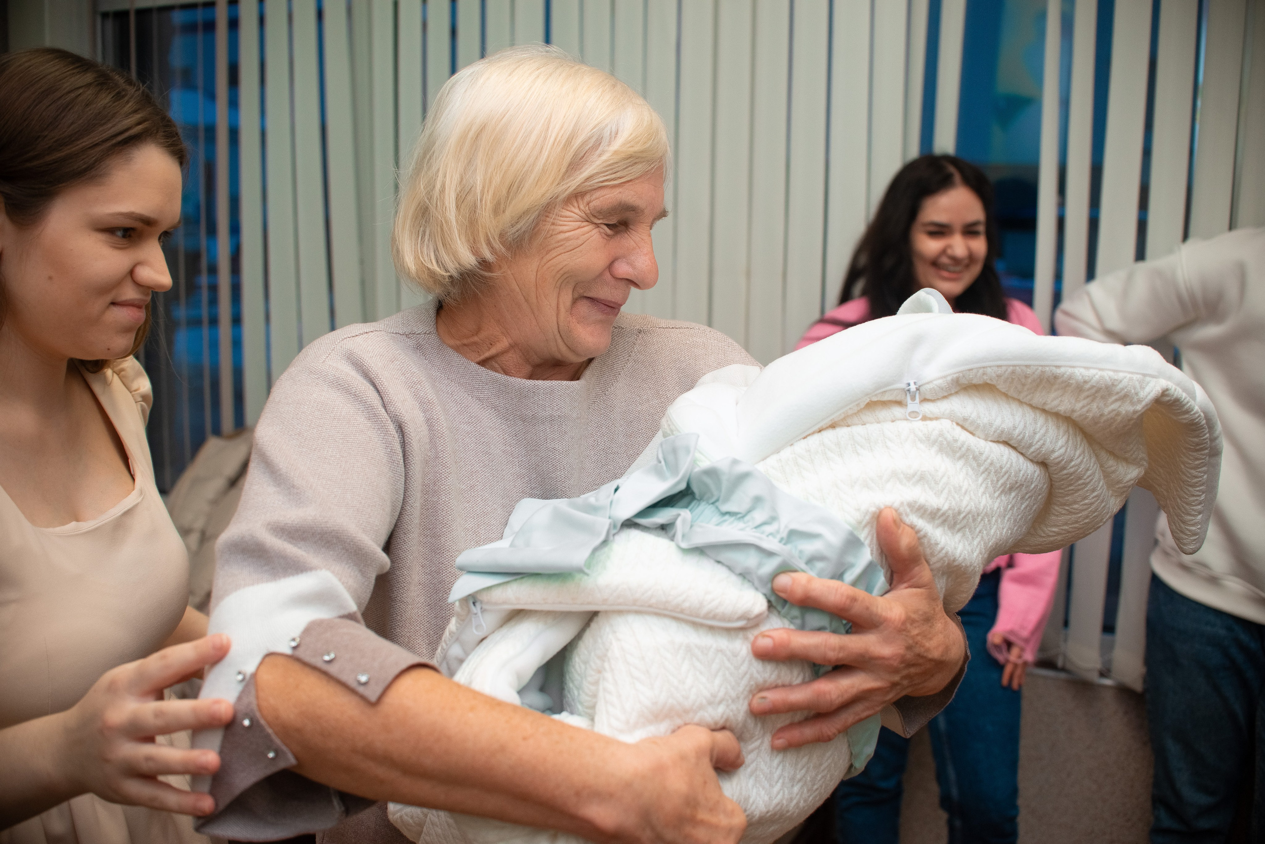 Выписка Веолетты 5РД. Семейный фотограф на выписку из роддома и крещение Минск Настя Гришук