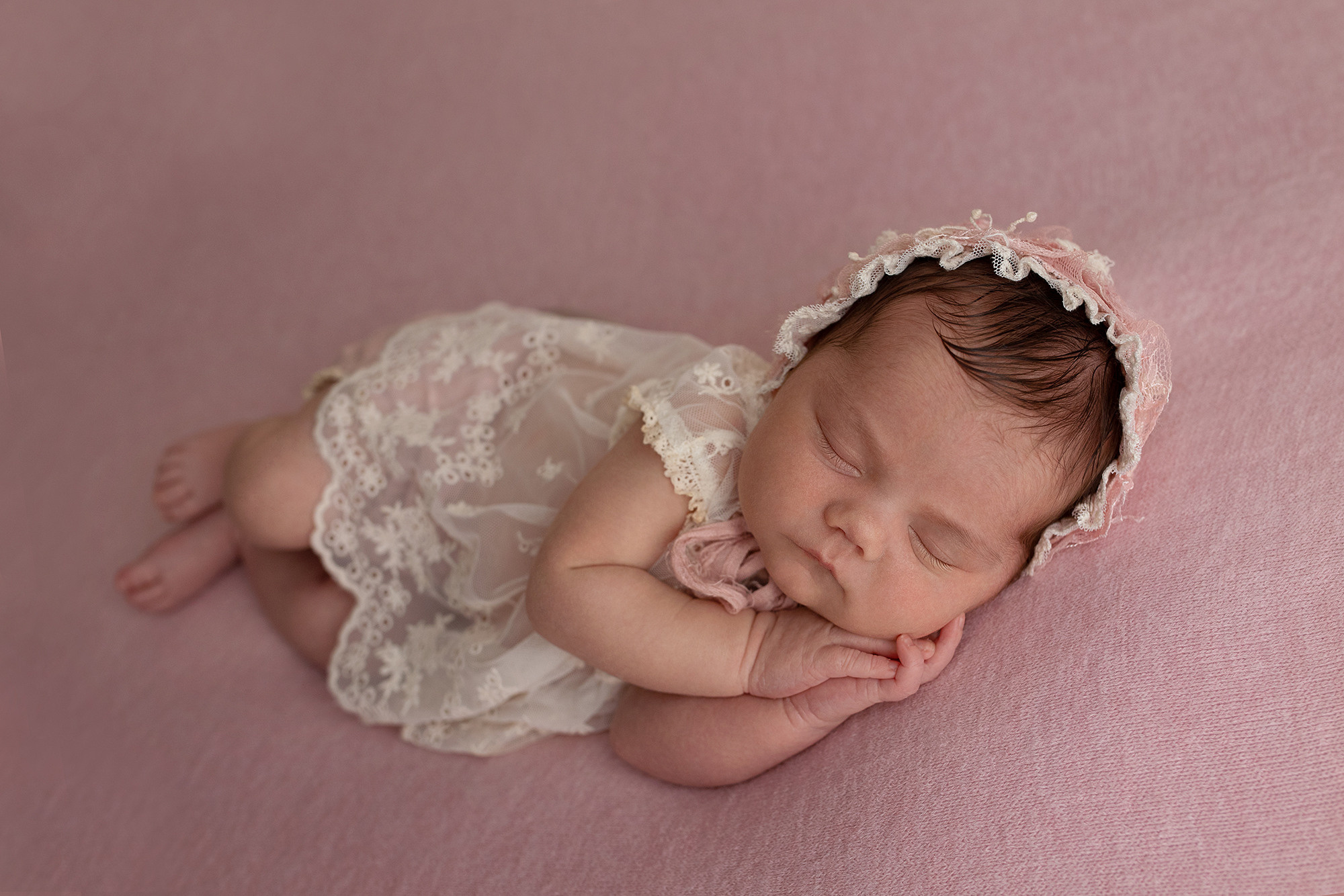 Новорожденные. Фотограф новорожденных Витебск Елена Толкач