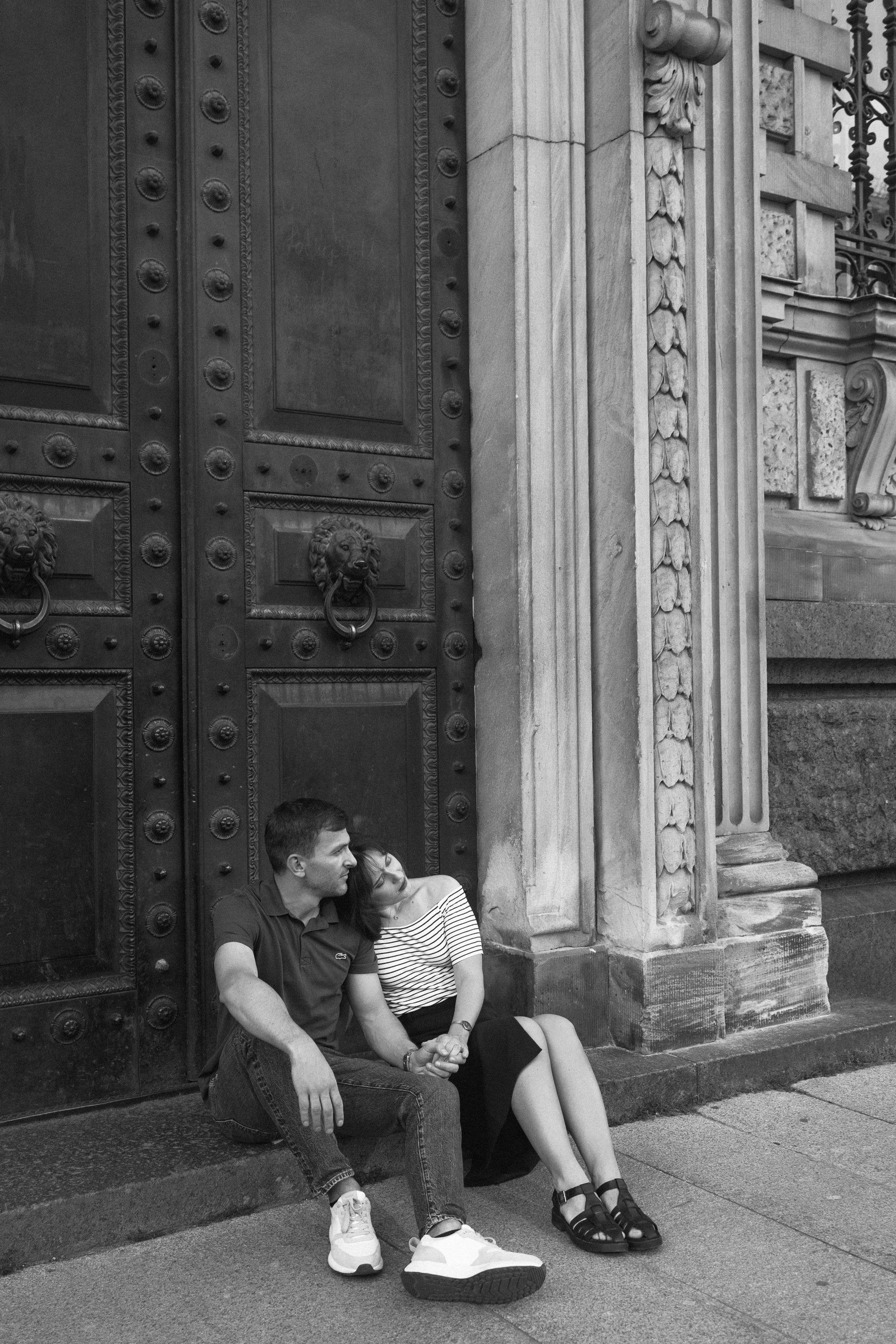 Любовь на улицах Питера. Портретный фотограф СПб, женский фотограф, минимализм и эстетика