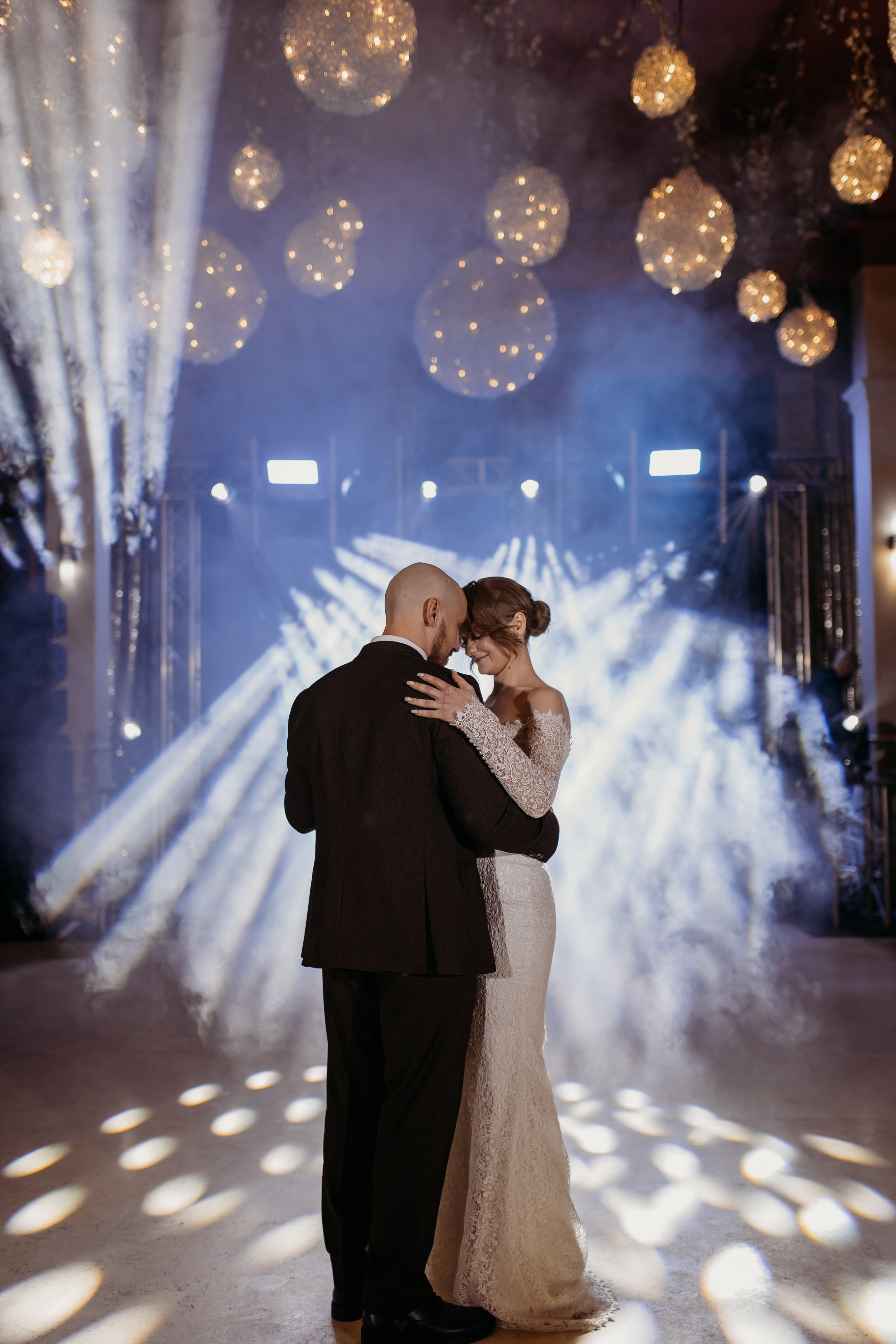 Вадим и Ксения. Фотограф Тимербаева Алина г. Сургут