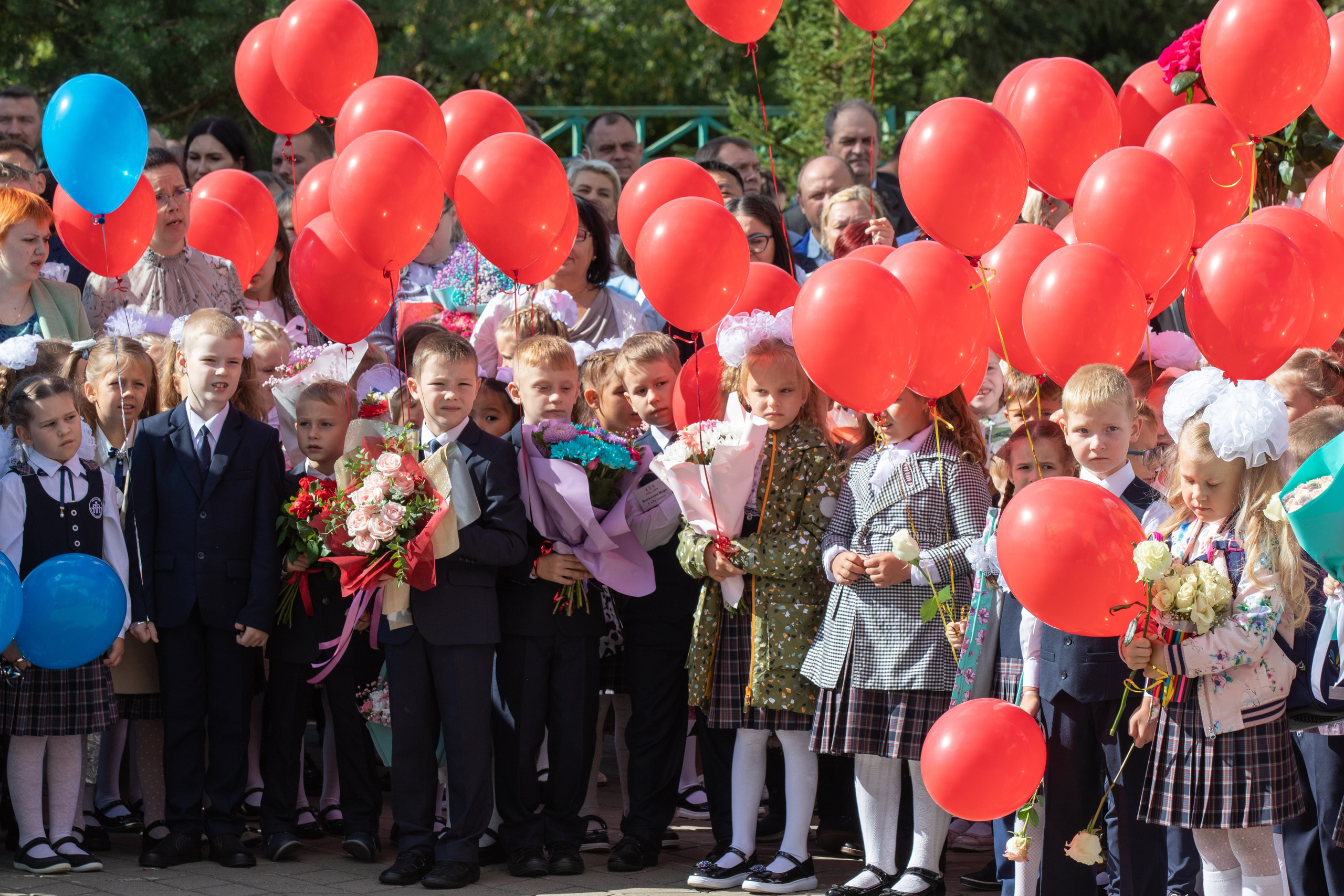 Репортаж 1 сентября. Фото, видео, авторские выпускные альбомы в Нижнем Новгороде