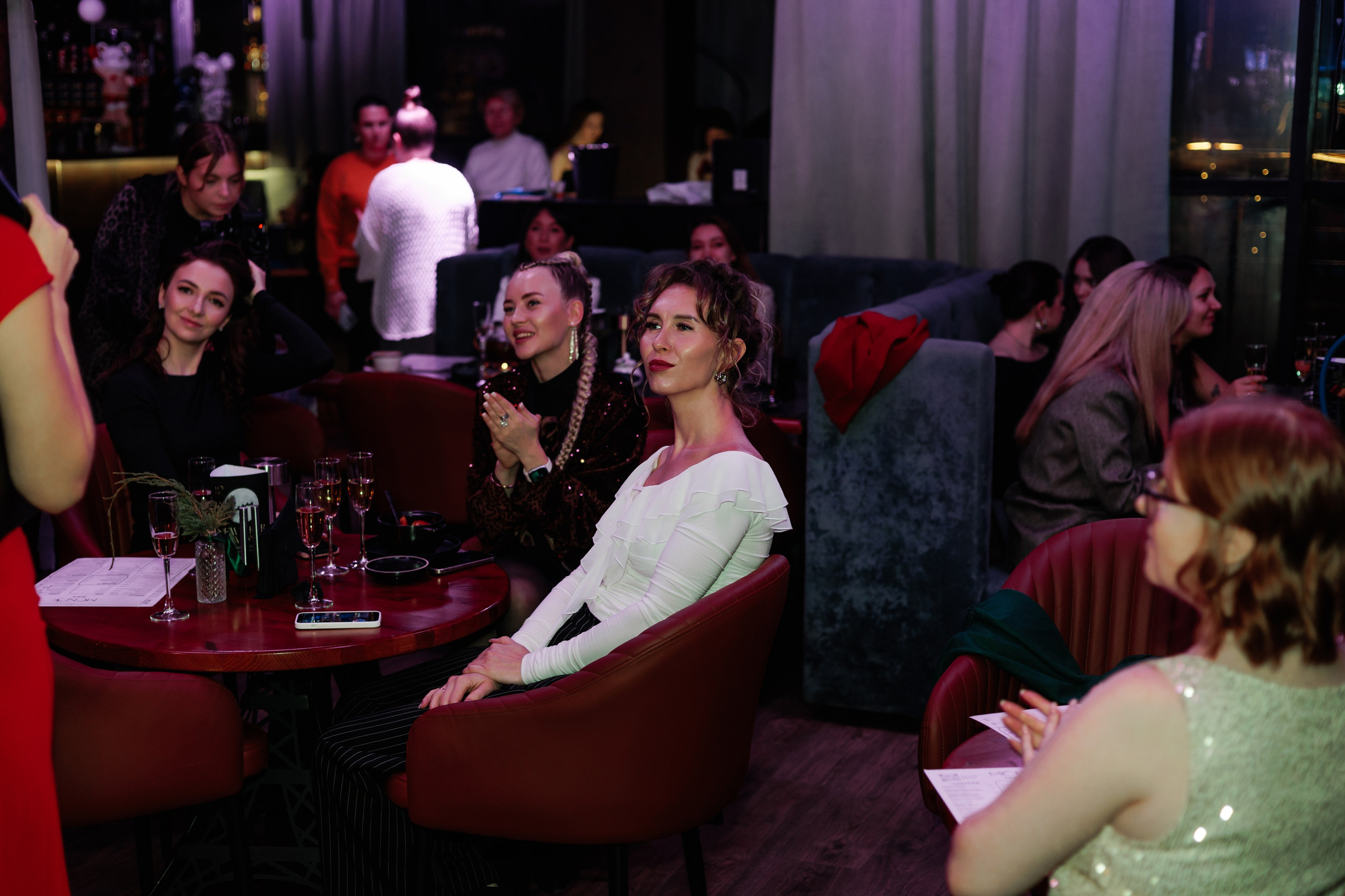 Репортаж Mona. Фотограф Саратов Анастасия