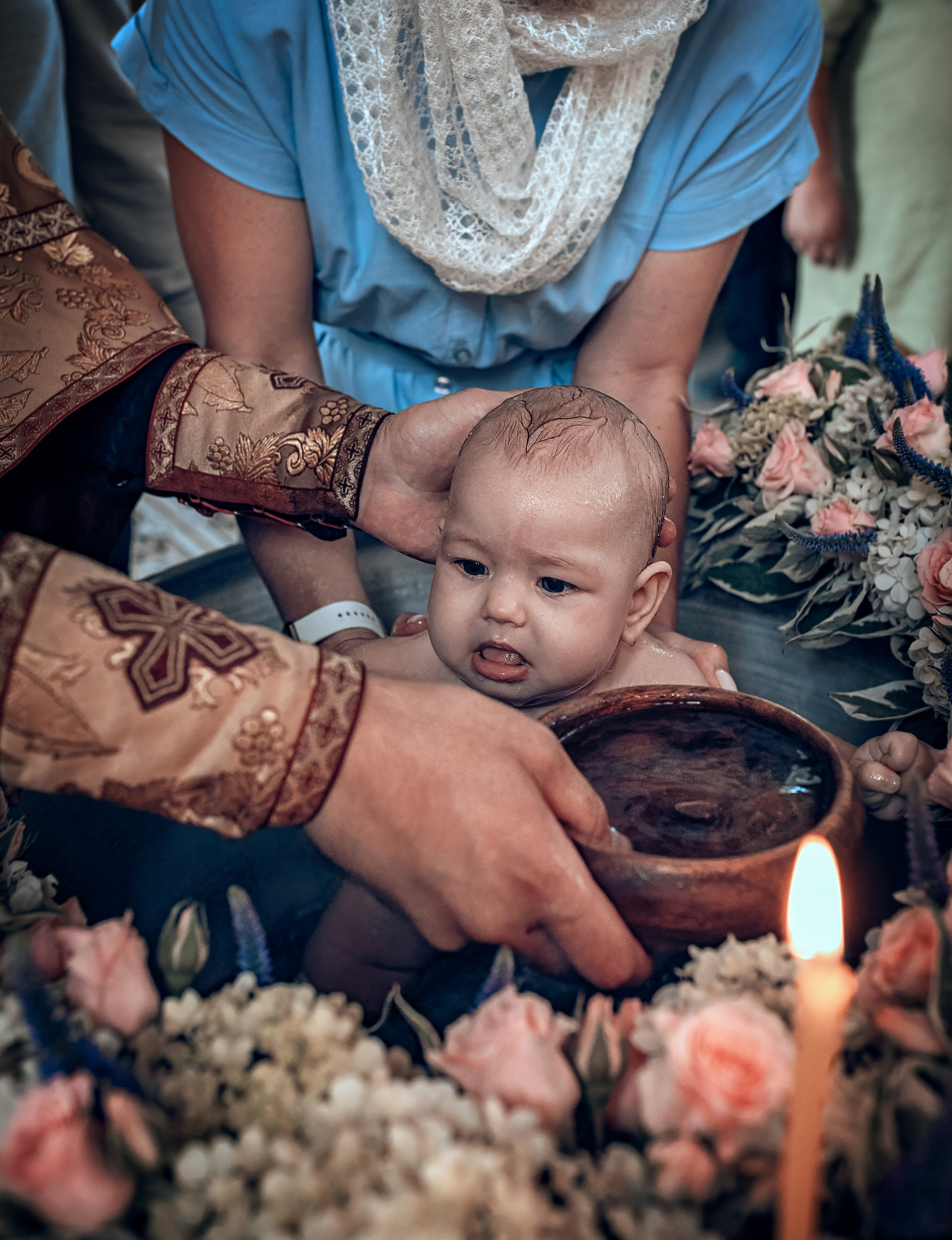 Съемка таинства крещения в Красноярске. Фотографы крещения/венчания  Красноярск Татьяна и Вячеслав Переваловы