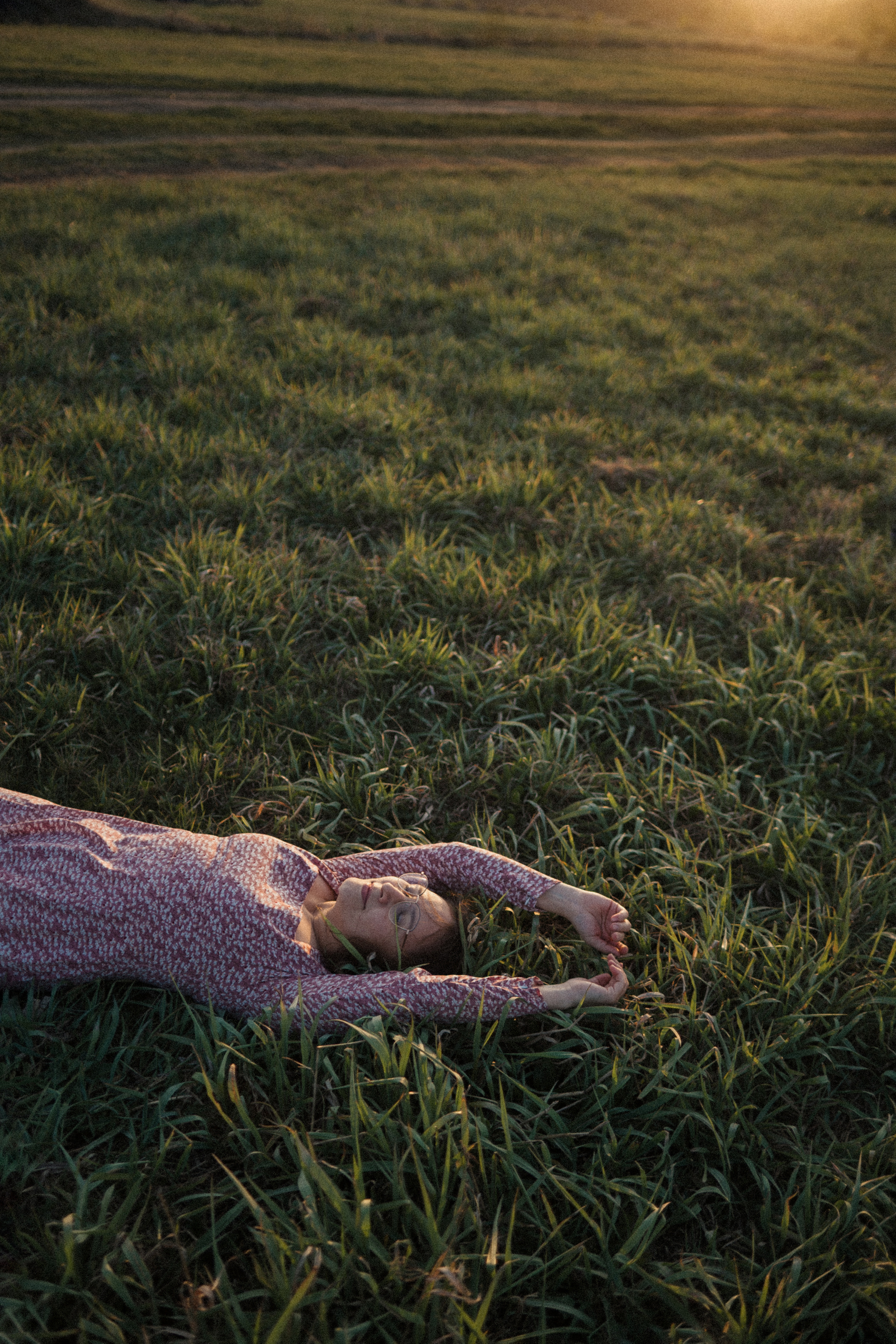 Семейная фотосессия на поле. Семейный свадебный фотограф Екатеринбург Первоуральск Шарнина Алёна