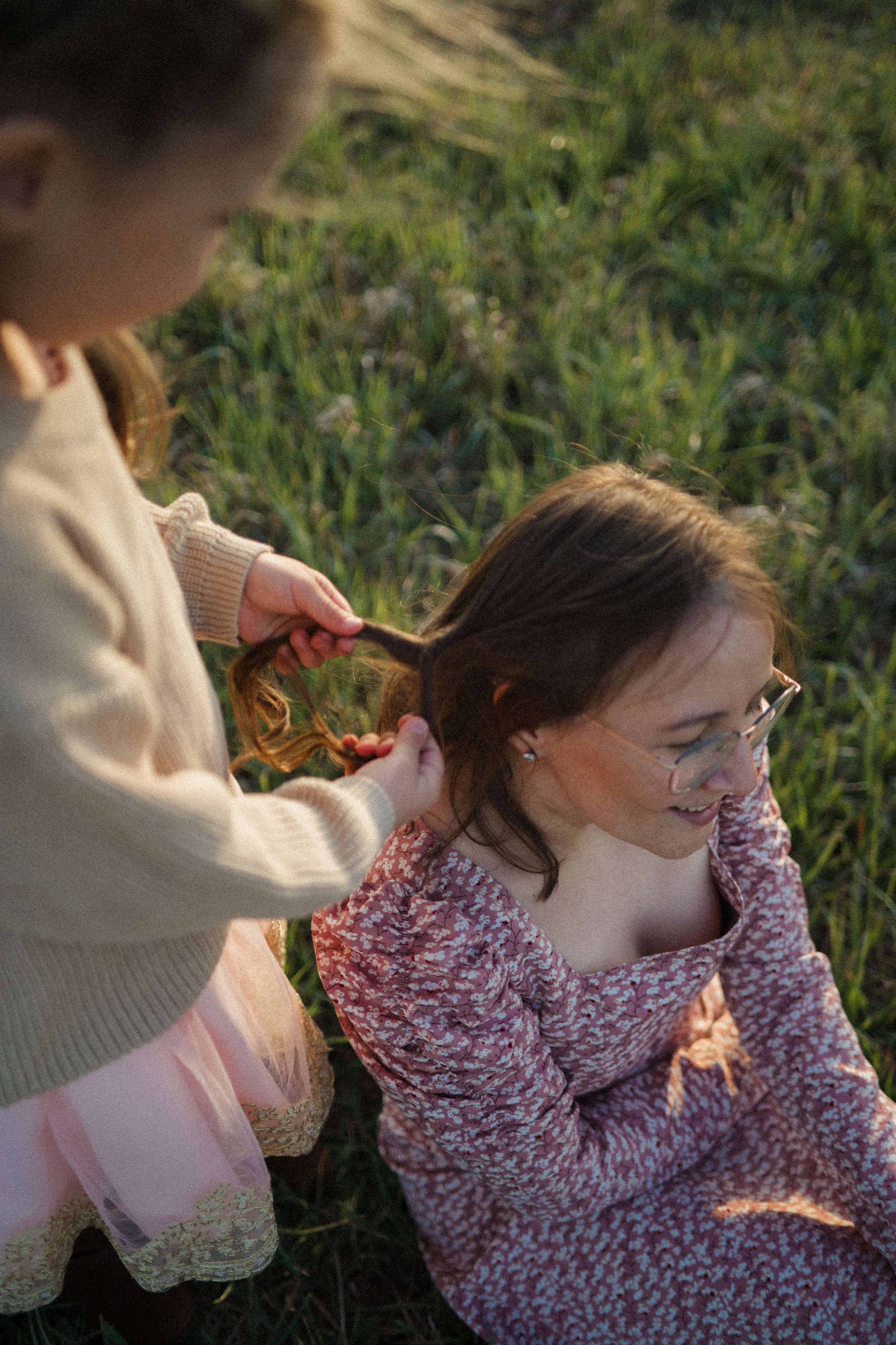 Семейная фотосессия на поле. Семейный свадебный фотограф Екатеринбург Первоуральск Шарнина Алёна