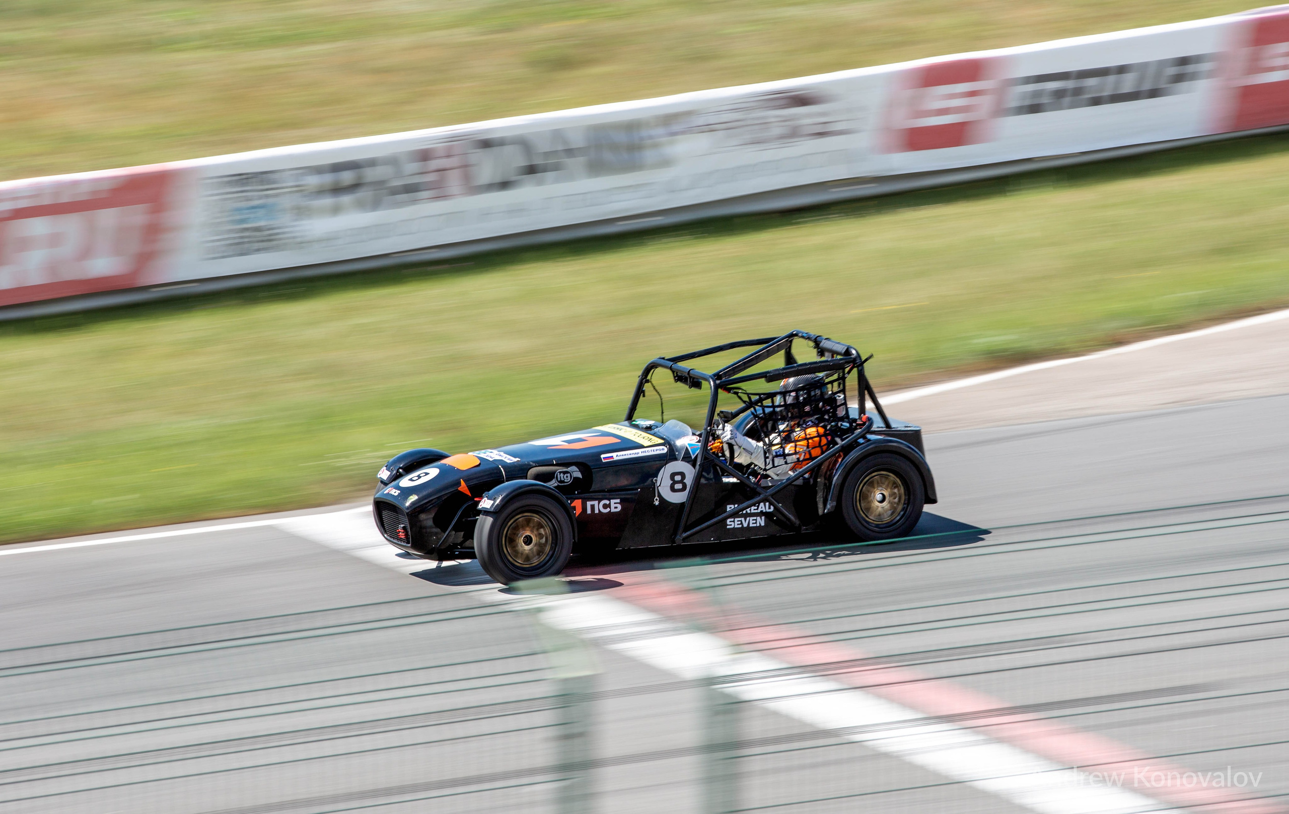 Classic Touring. Андрей Коновалов — фотограф автомобилей и автоспорта