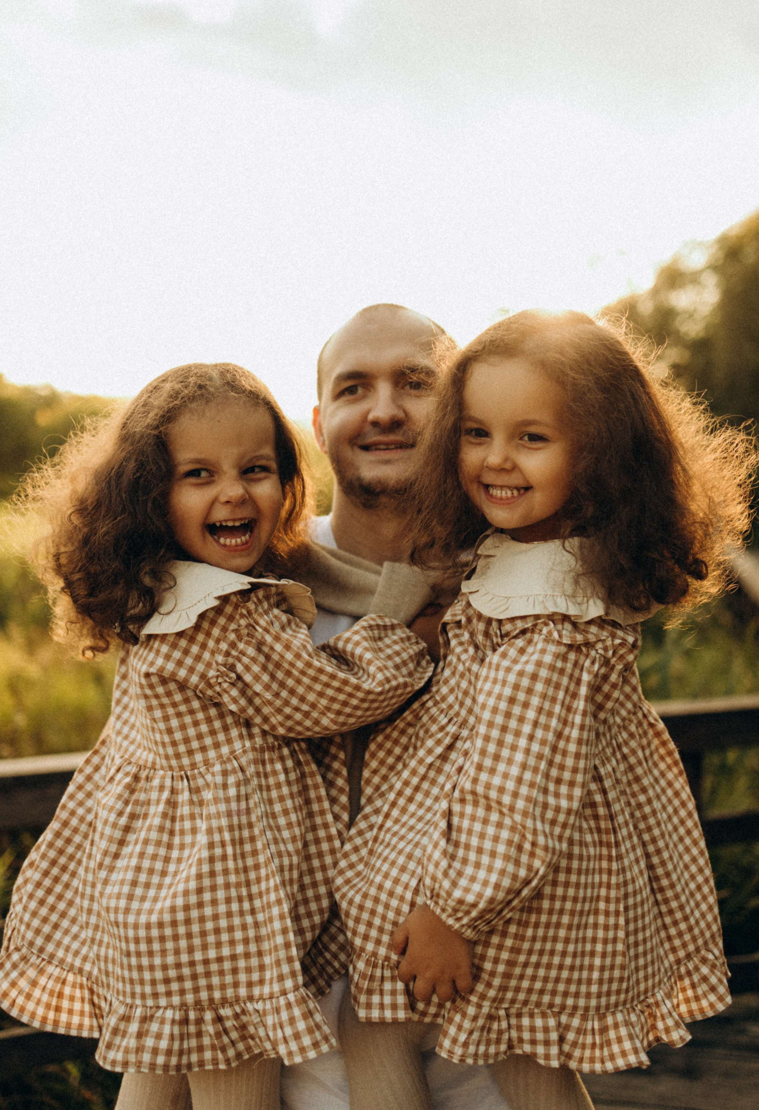Оливия, Амелия и родители. Семейный фотограф Москва Валерия Белова