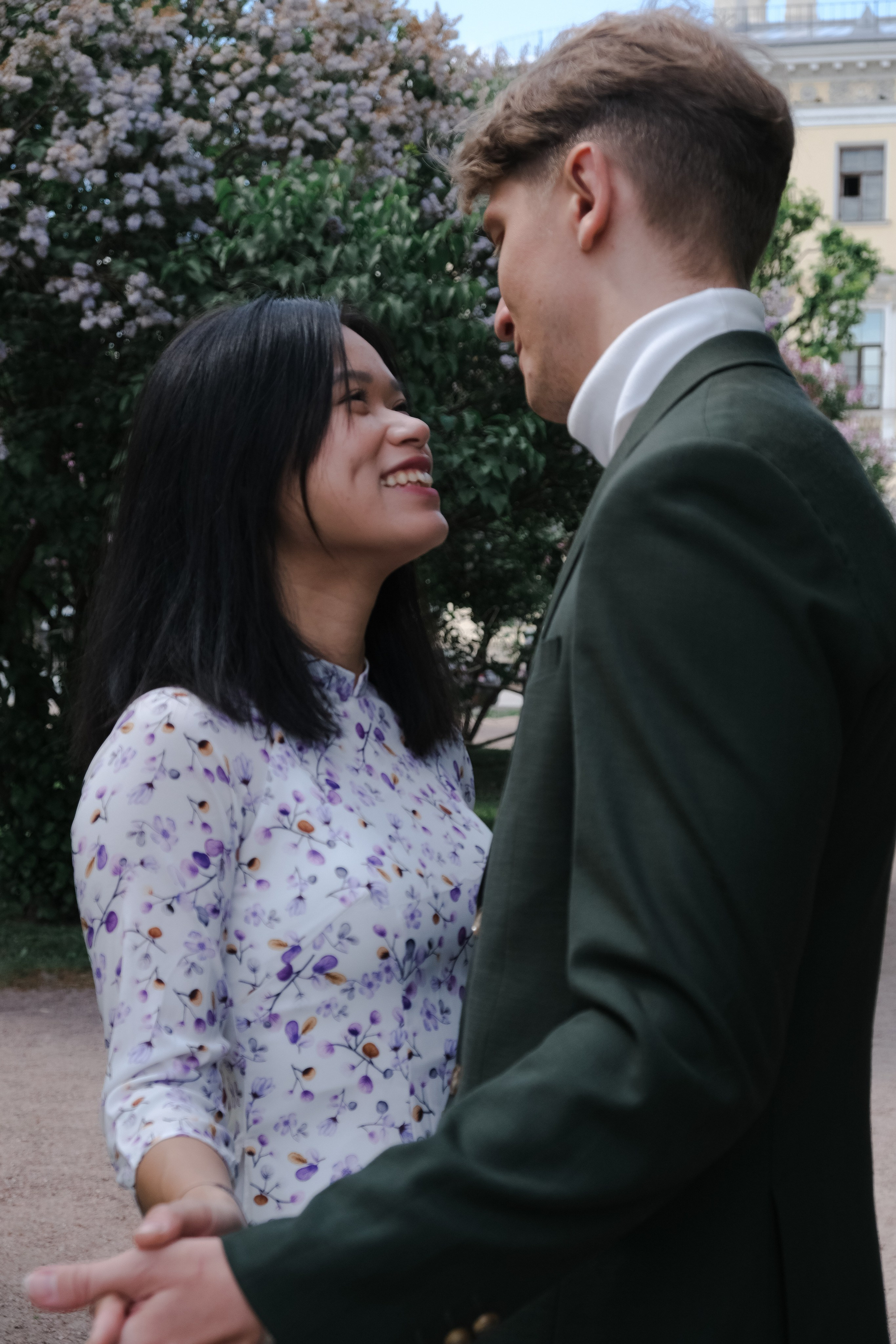 В саду. Питерский фотограф