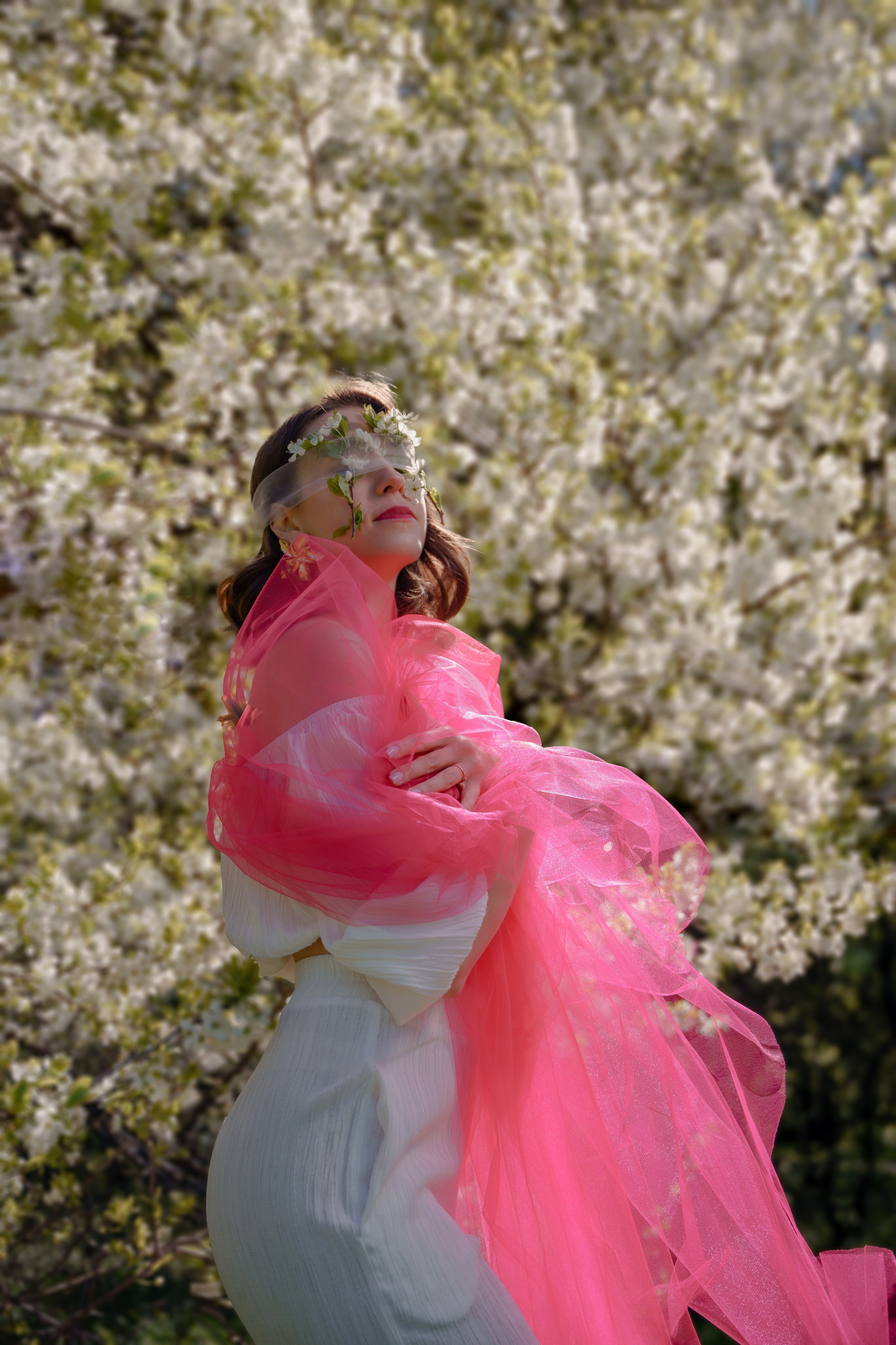 Фотограф на фотосессию с цветением в Москве. Репортажный фотограф Москва Сергей Дружинин