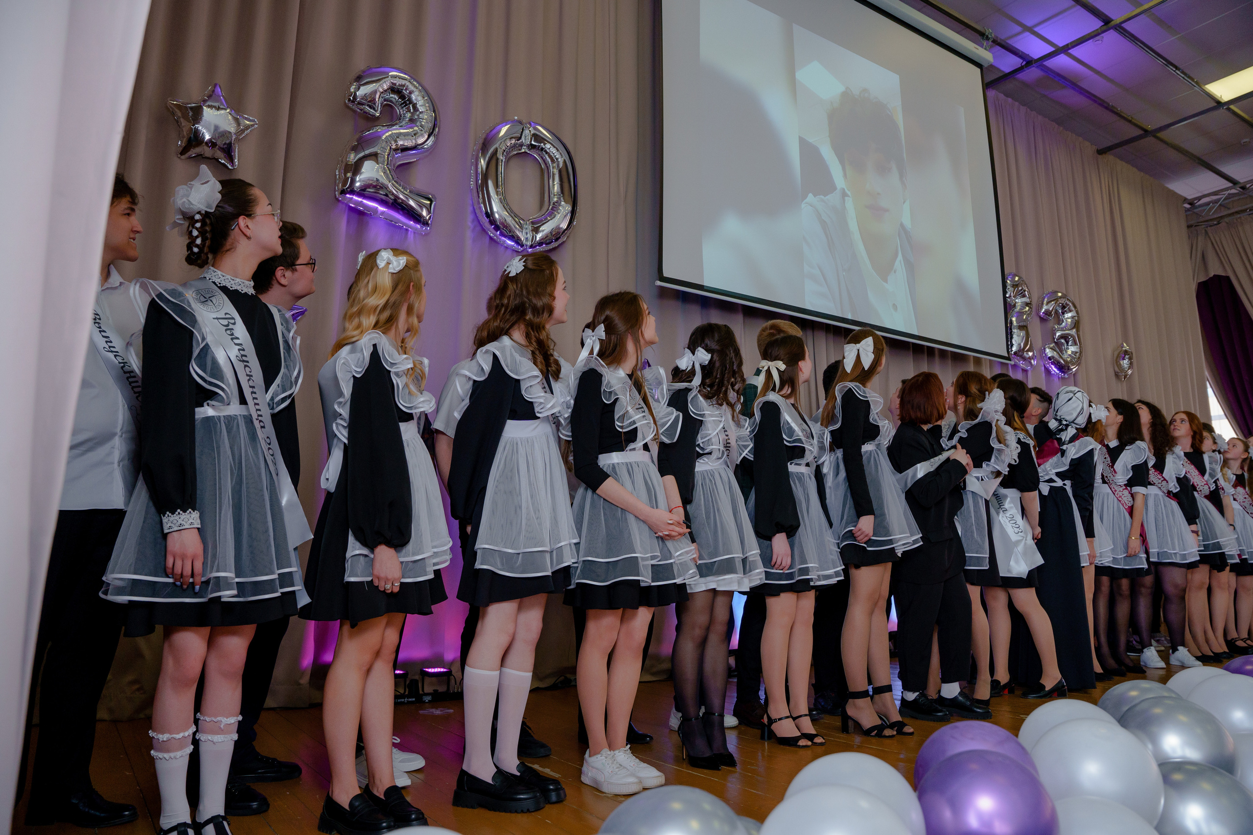 Сергей Дружинин фотограф на последний звонок и выпускной Москва. Репортажный фотограф Москва Сергей Дружинин