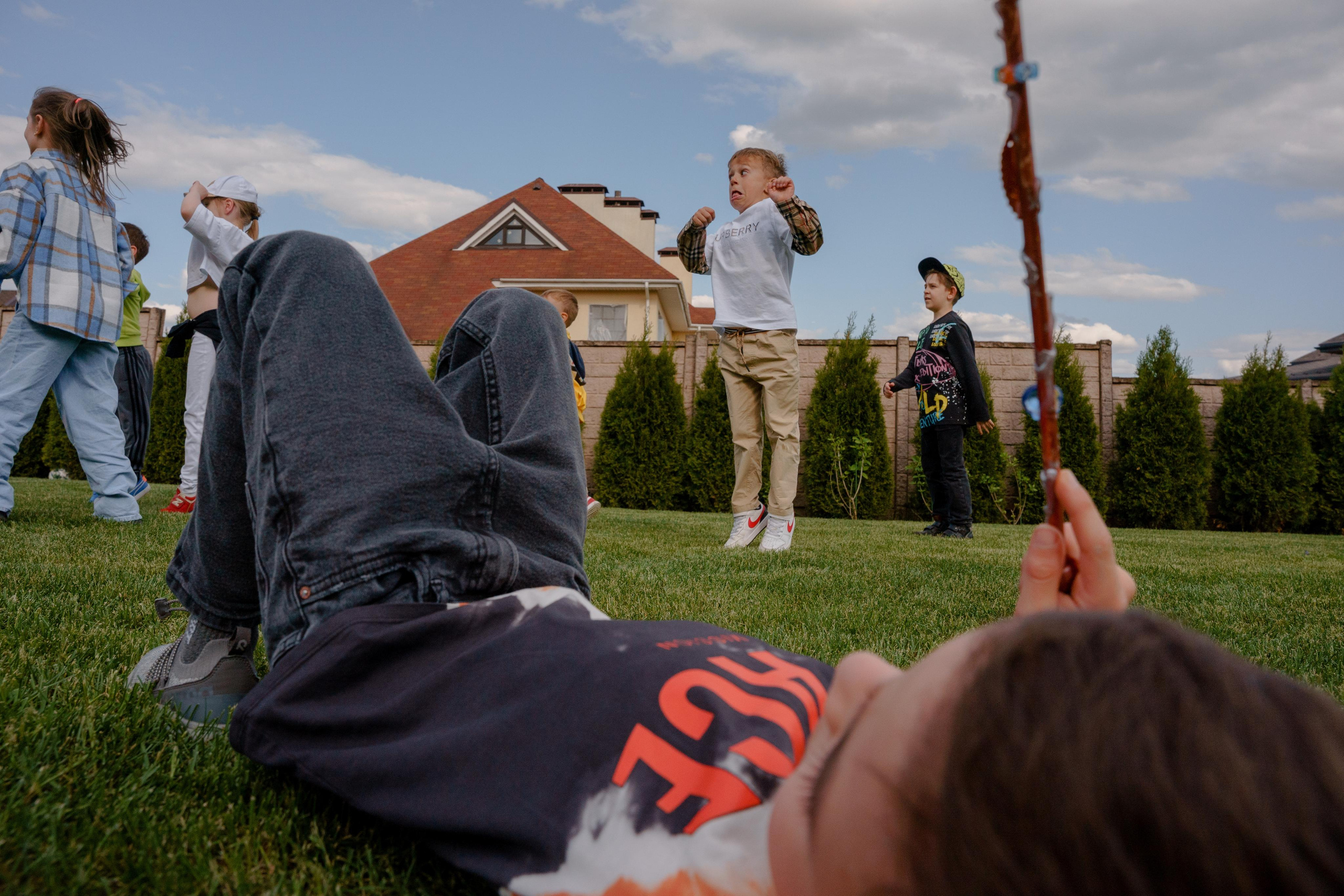 Детский рождения в загородном доме. Репортажный фотограф Москва Сергей Дружинин