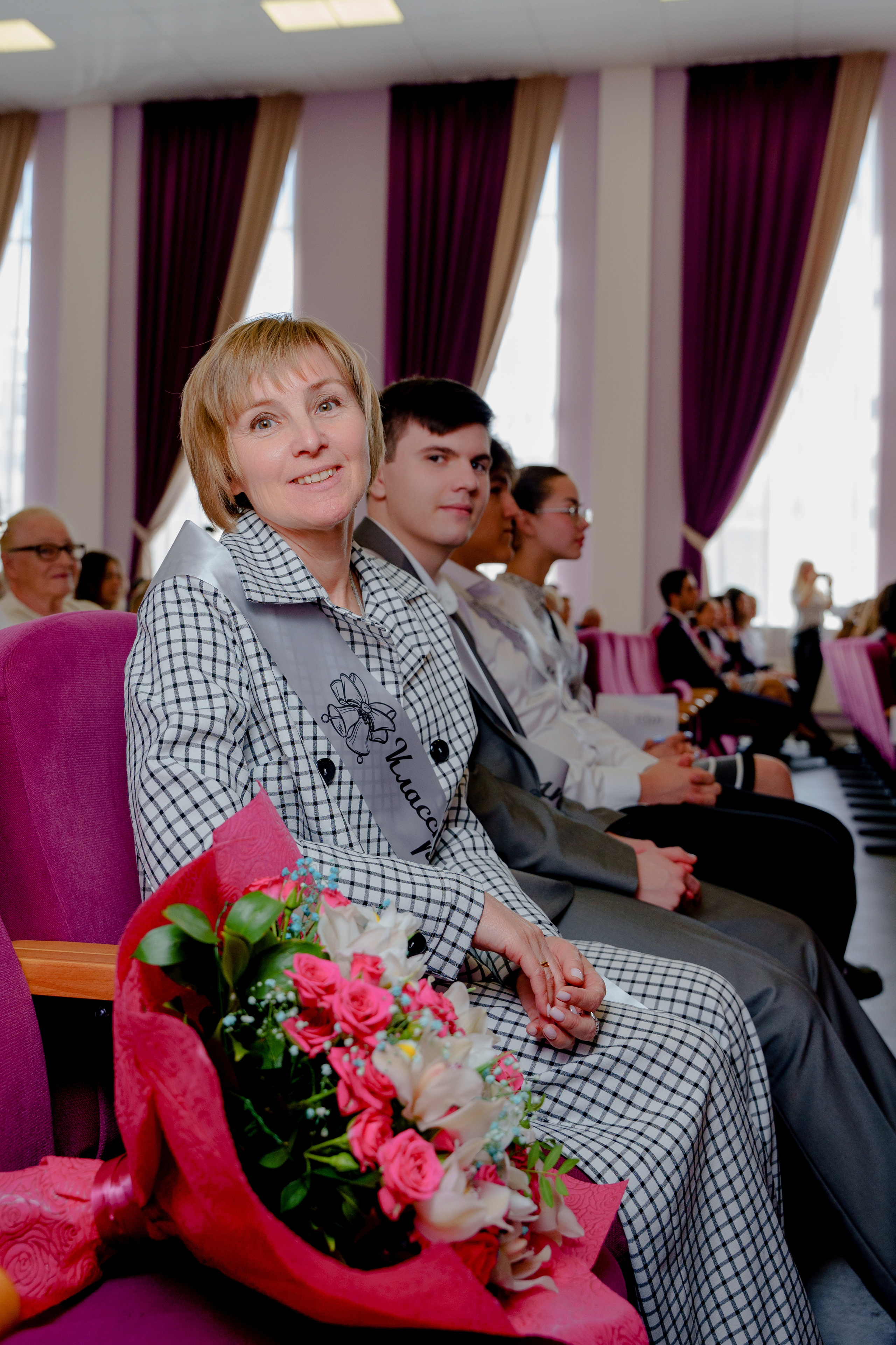 Сергей Дружинин фотограф на последний звонок и выпускной Москва. Репортажный фотограф Москва Сергей Дружинин