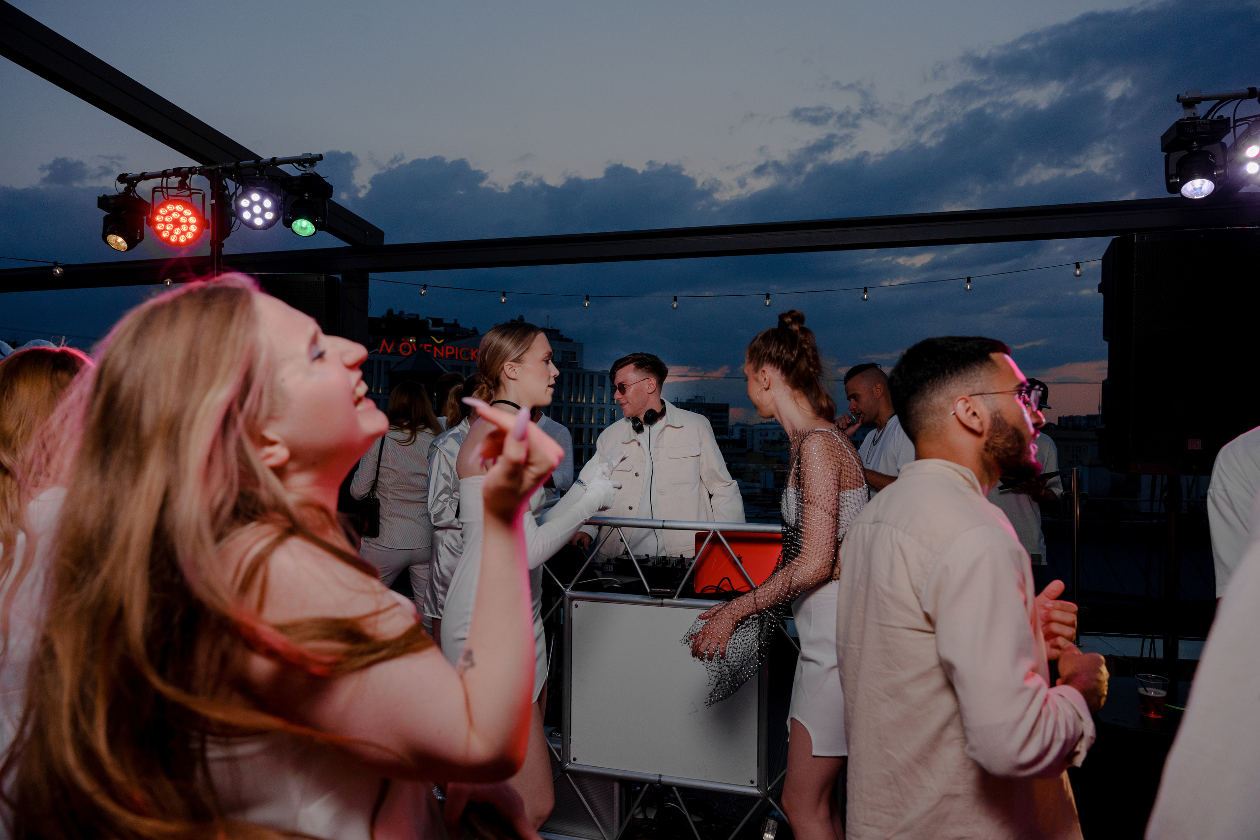 День рождения на крыше. Репортажный фотограф Москва Сергей Дружинин