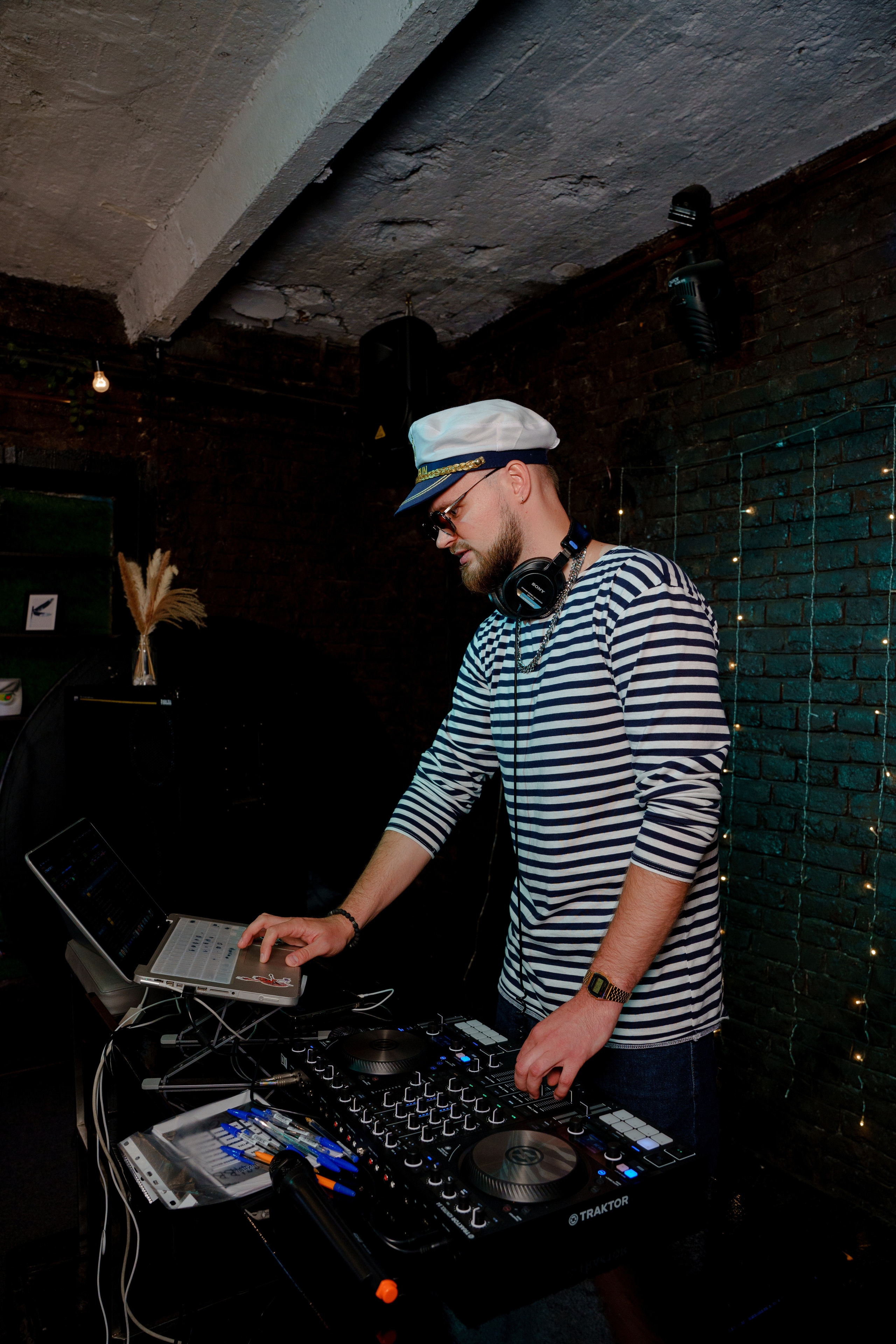 Фотограф на вечеринку в стиле «Деревня дураков» Москва. Репортажный фотограф Москва Сергей Дружинин