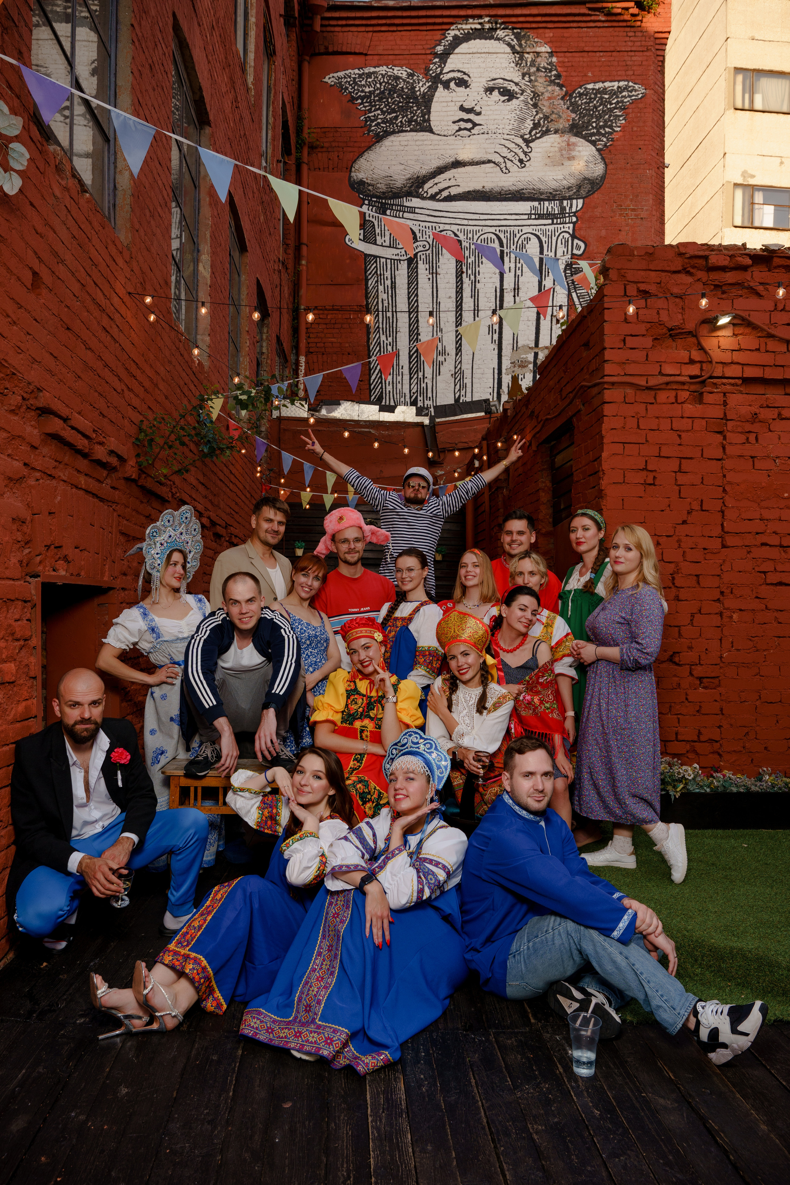 Фотограф на вечеринку в стиле «Деревня дураков» Москва. Репортажный фотограф Москва Сергей Дружинин