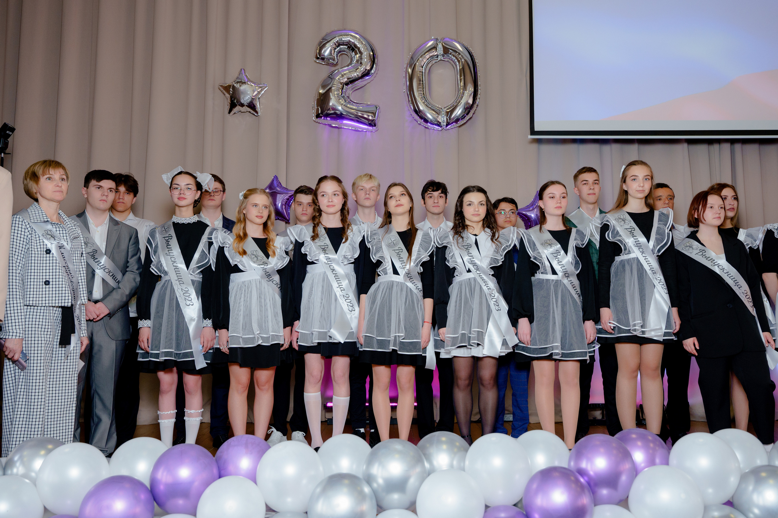 Сергей Дружинин фотограф на последний звонок и выпускной Москва. Репортажный фотограф Москва Сергей Дружинин