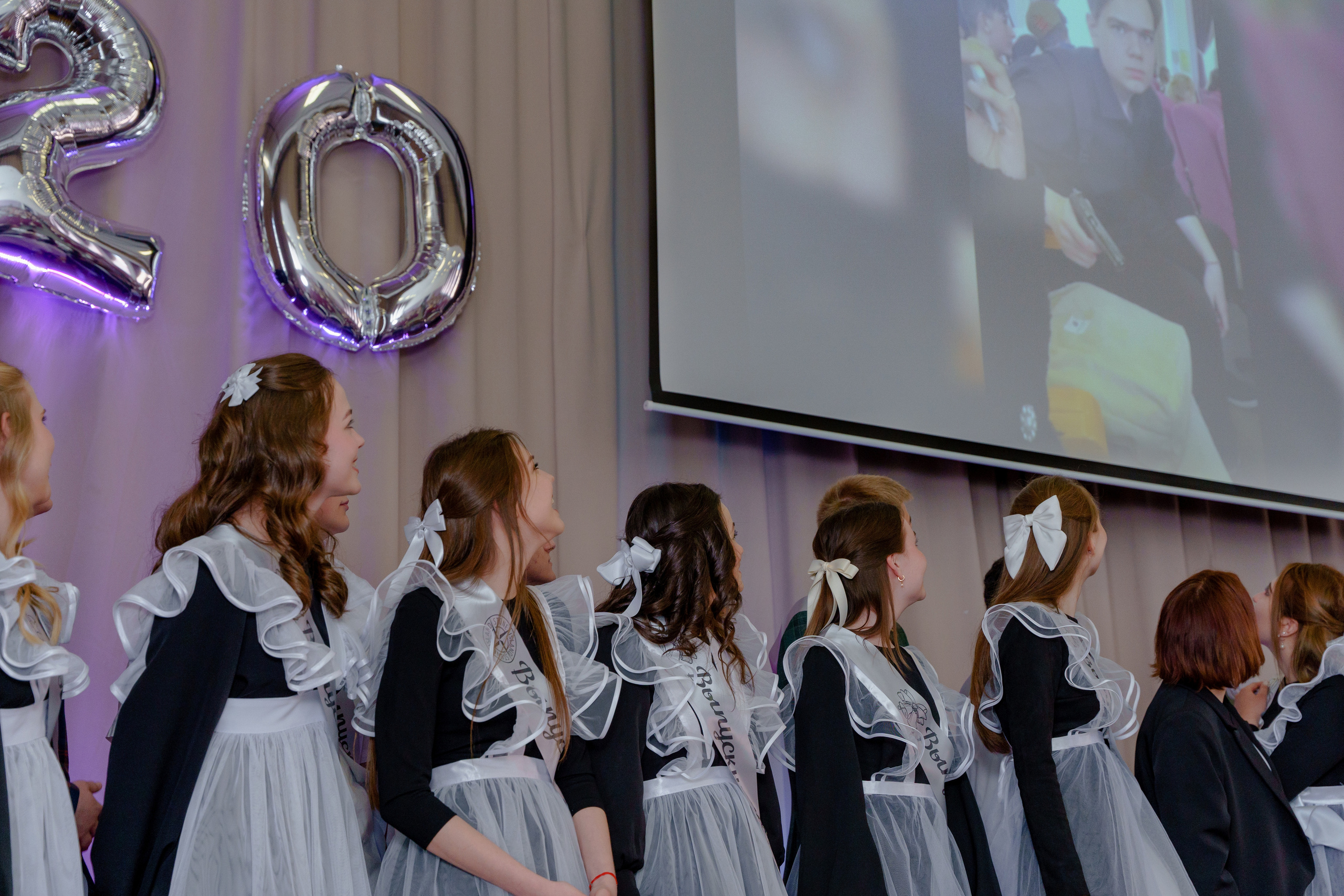 Сергей Дружинин фотограф на последний звонок и выпускной Москва. Репортажный фотограф Москва Сергей Дружинин