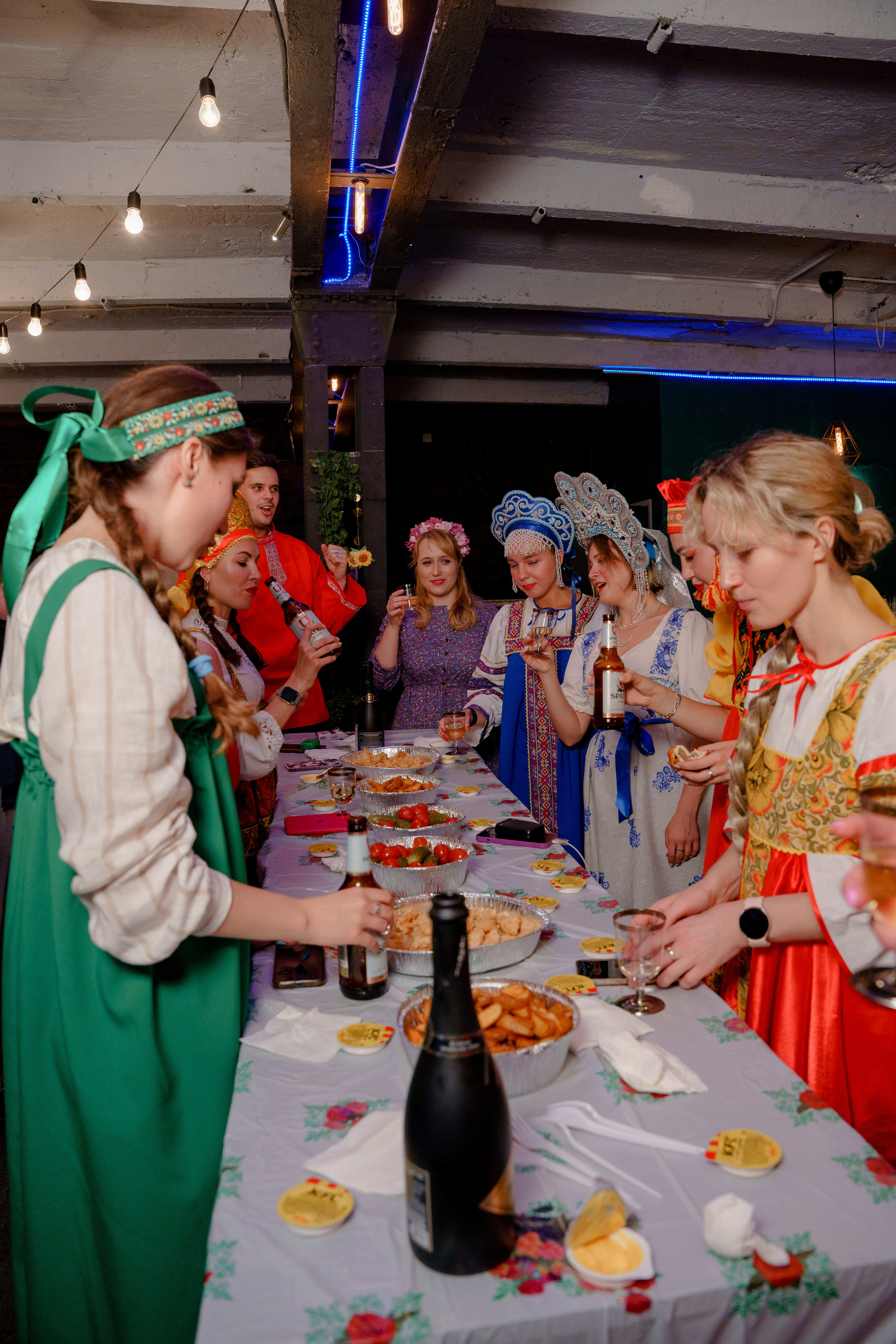 Фотограф на вечеринку в стиле «Деревня дураков» Москва. Репортажный фотограф Москва Сергей Дружинин