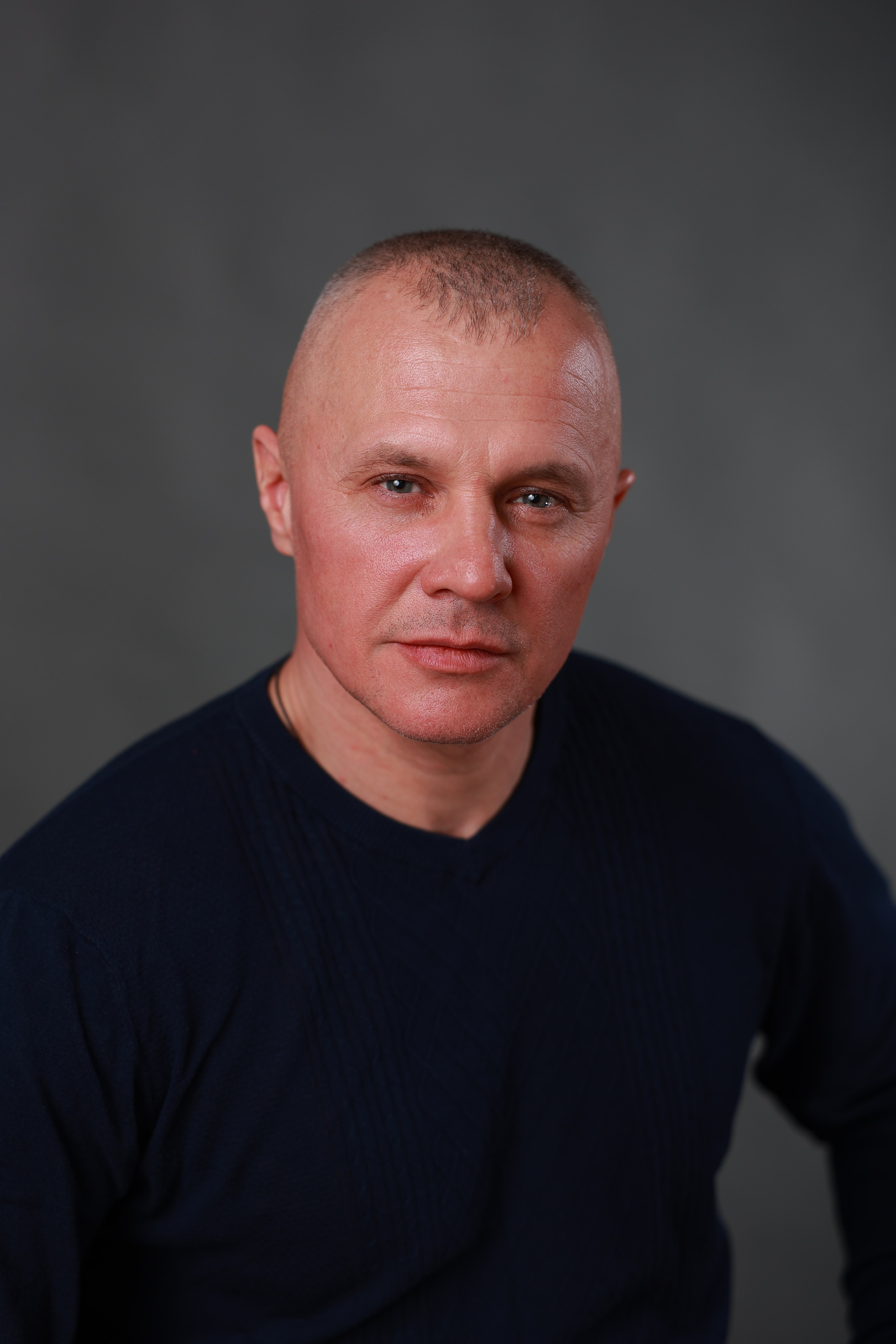 Студийная съёмка. Денис Волк актёр / модель