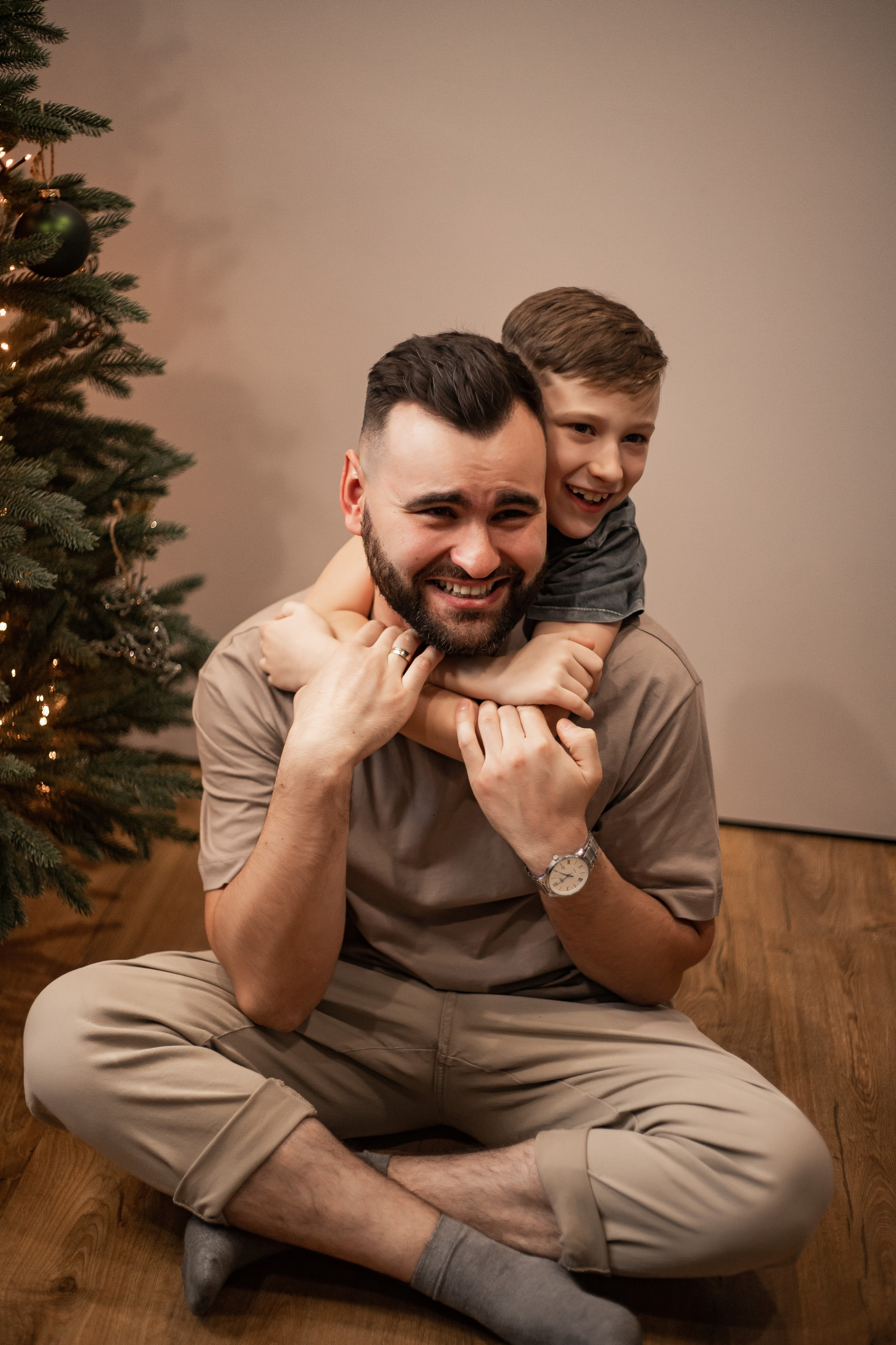 Совместный завтрак. Семейная съемка — это красивый способ признаться своей семье в любви