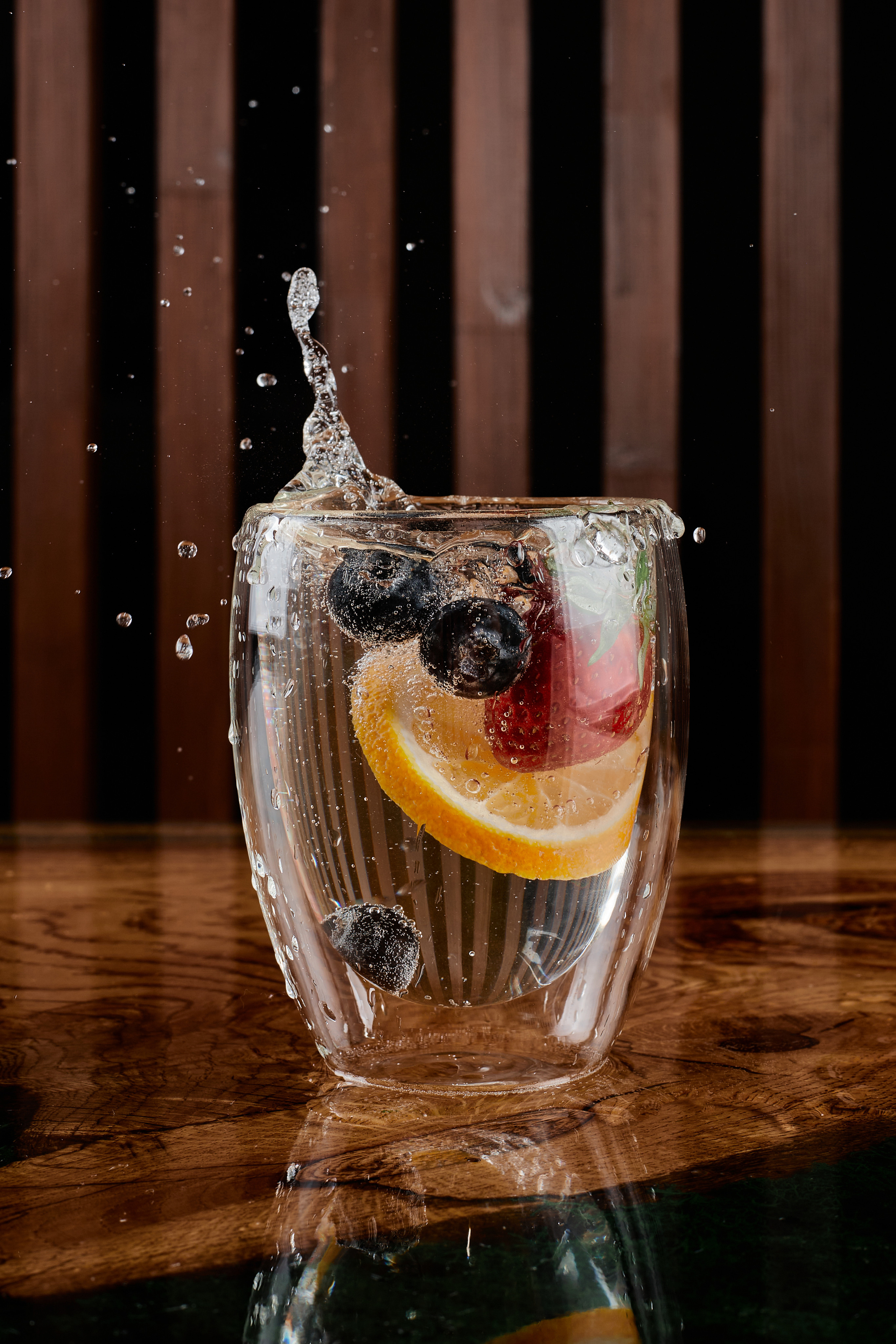 Предметная. Фотограф Эдуард Суровый