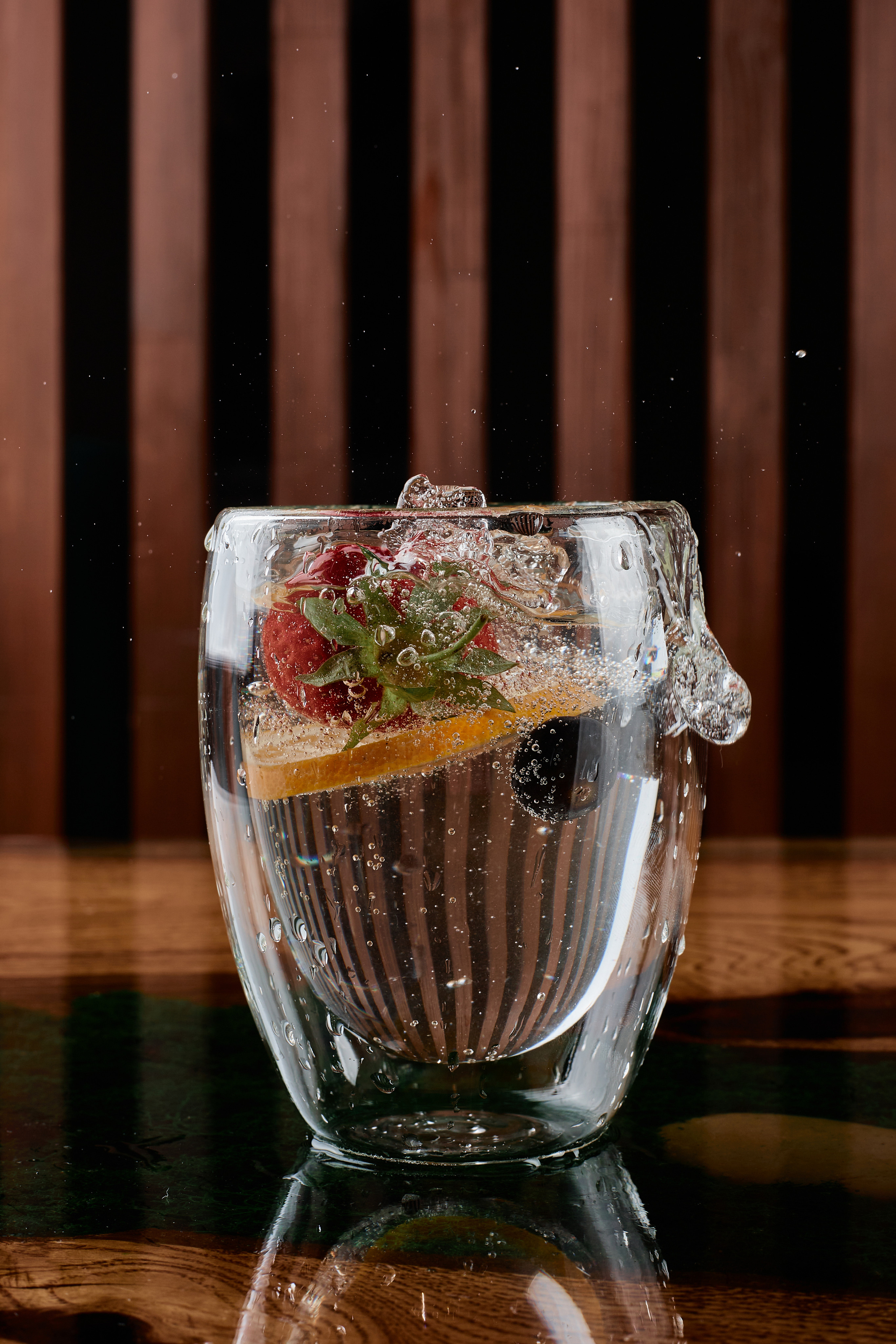 Предметная. Фотограф Эдуард Суровый