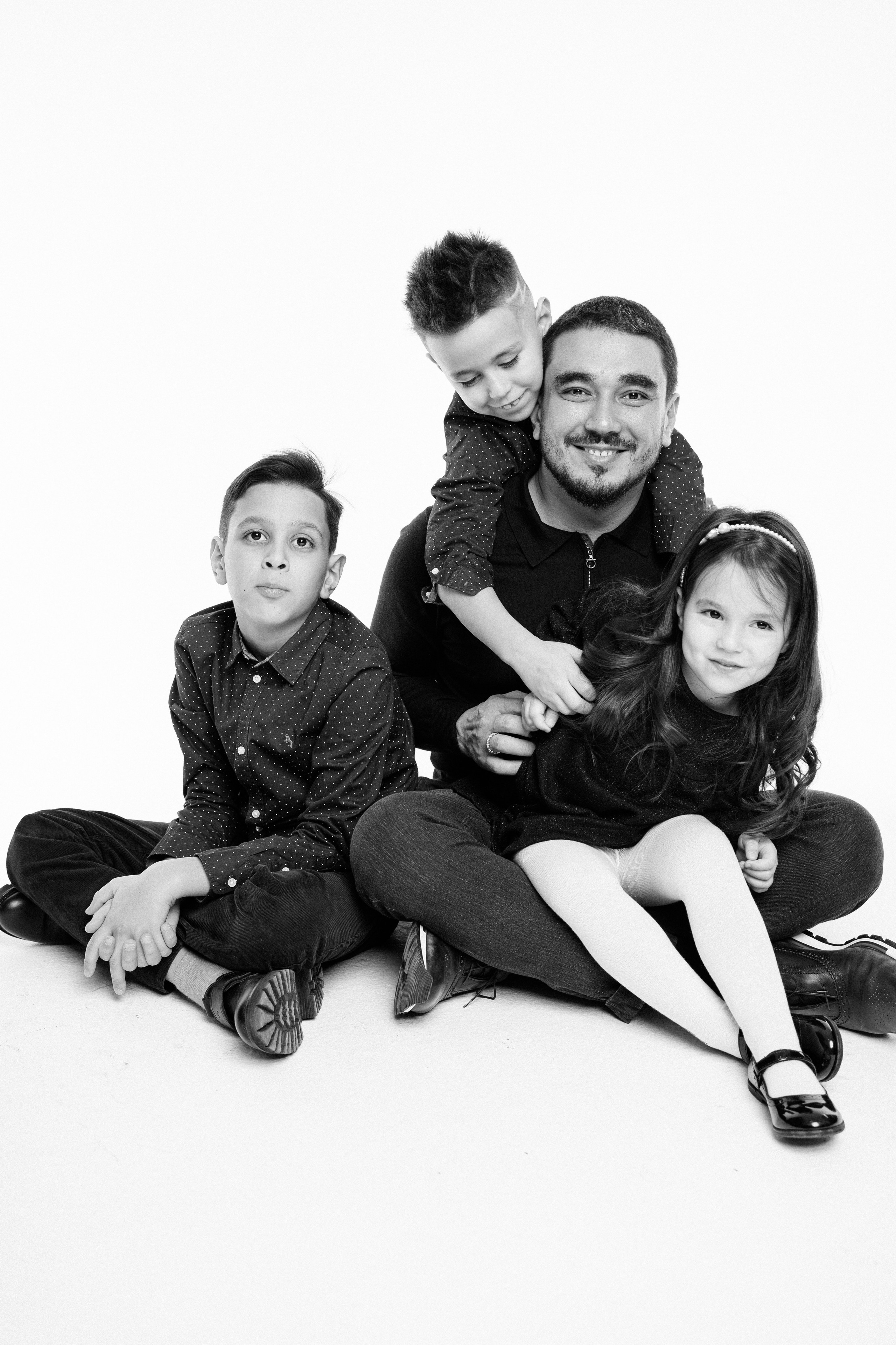 Подарочный сертификат на деловую фотосессию в Москве. Бизнес-фотограф в Москве — Виталий Агабабян | Деловые портреты и корпоративная съёмка