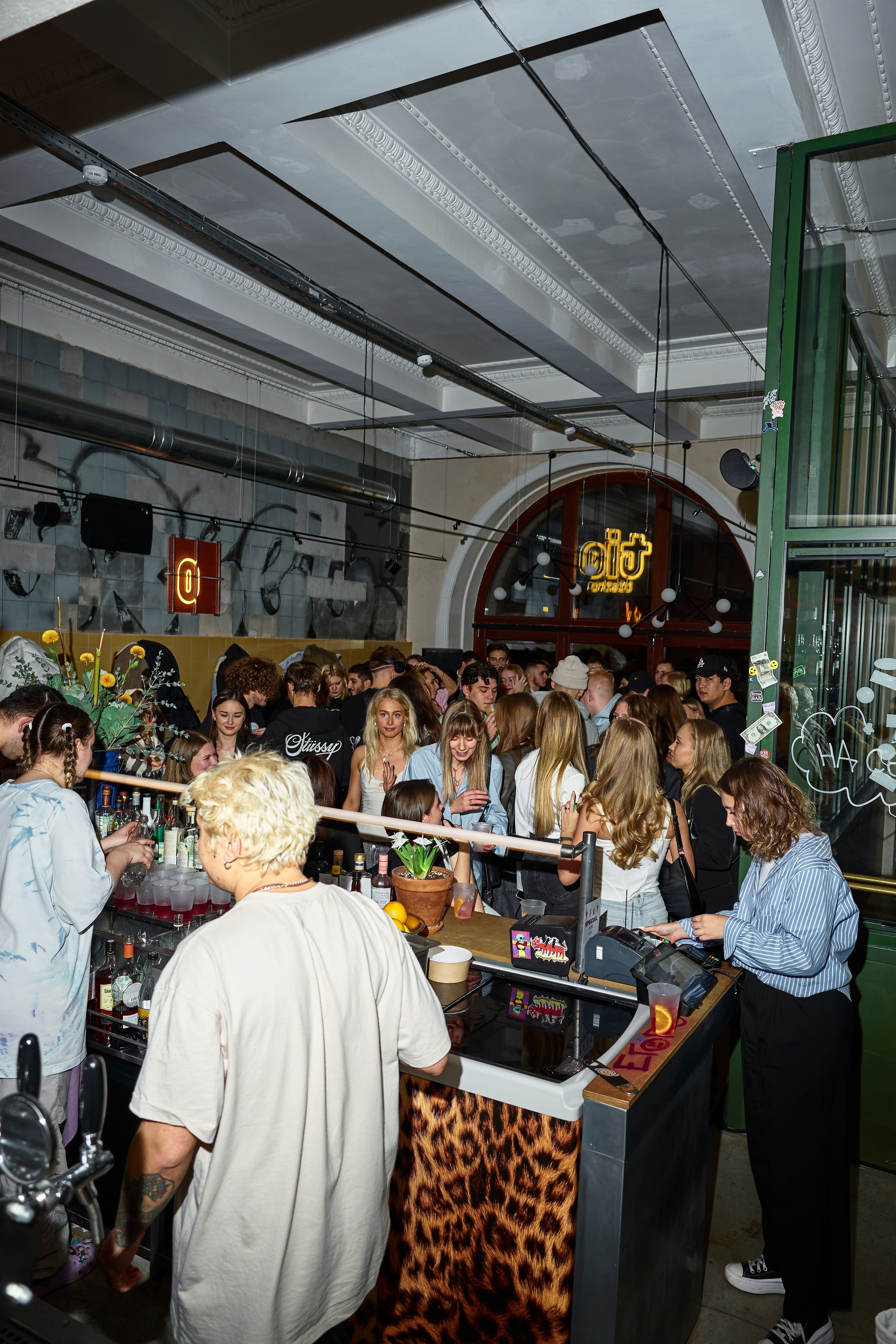 Rad X Tio Bistro. Коммерческий и репортажный фотограф в Санкт-Петербурге — Туся Сушка