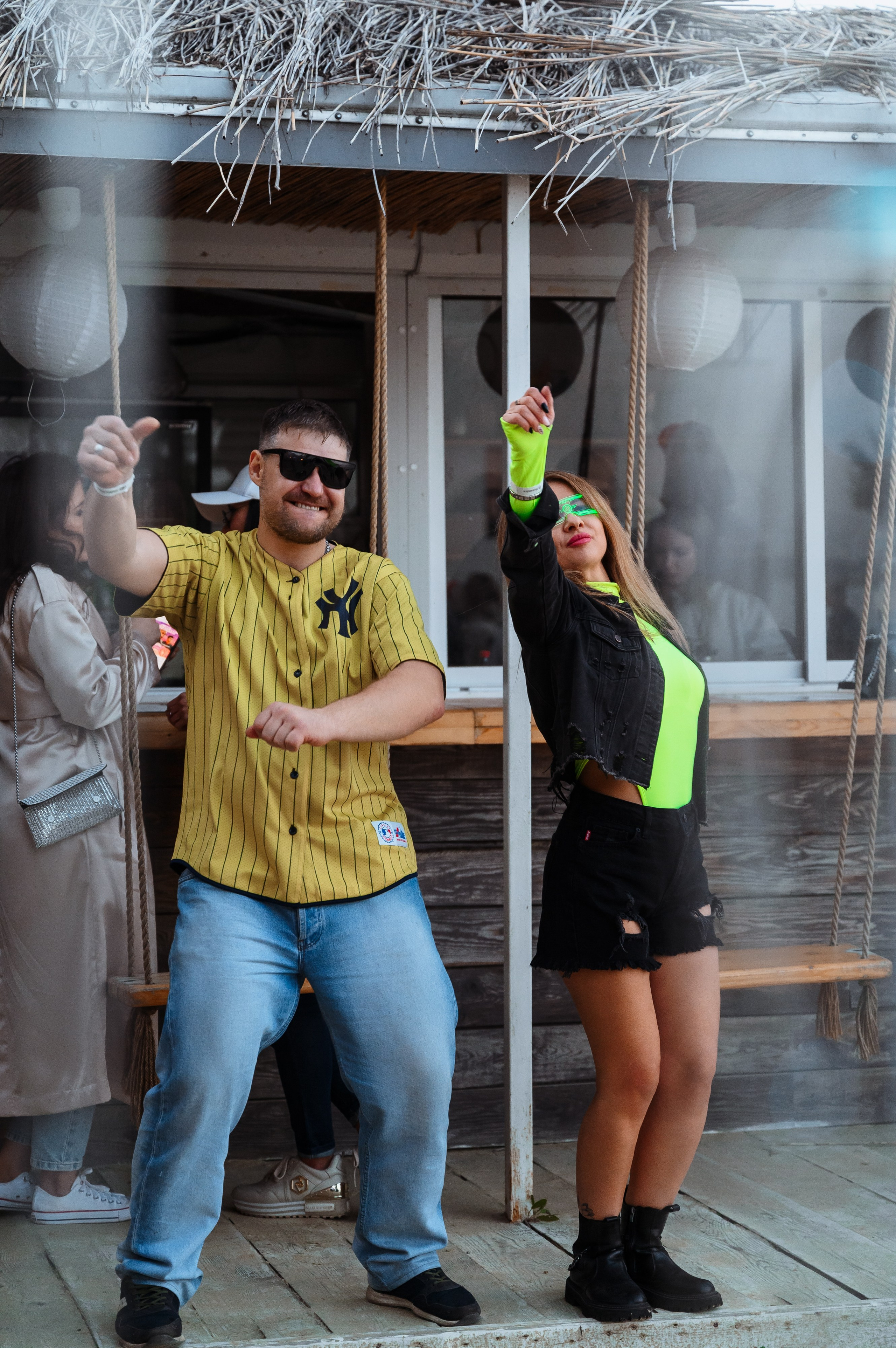 Пляжная вечеринка. Wedding and family photographer USA