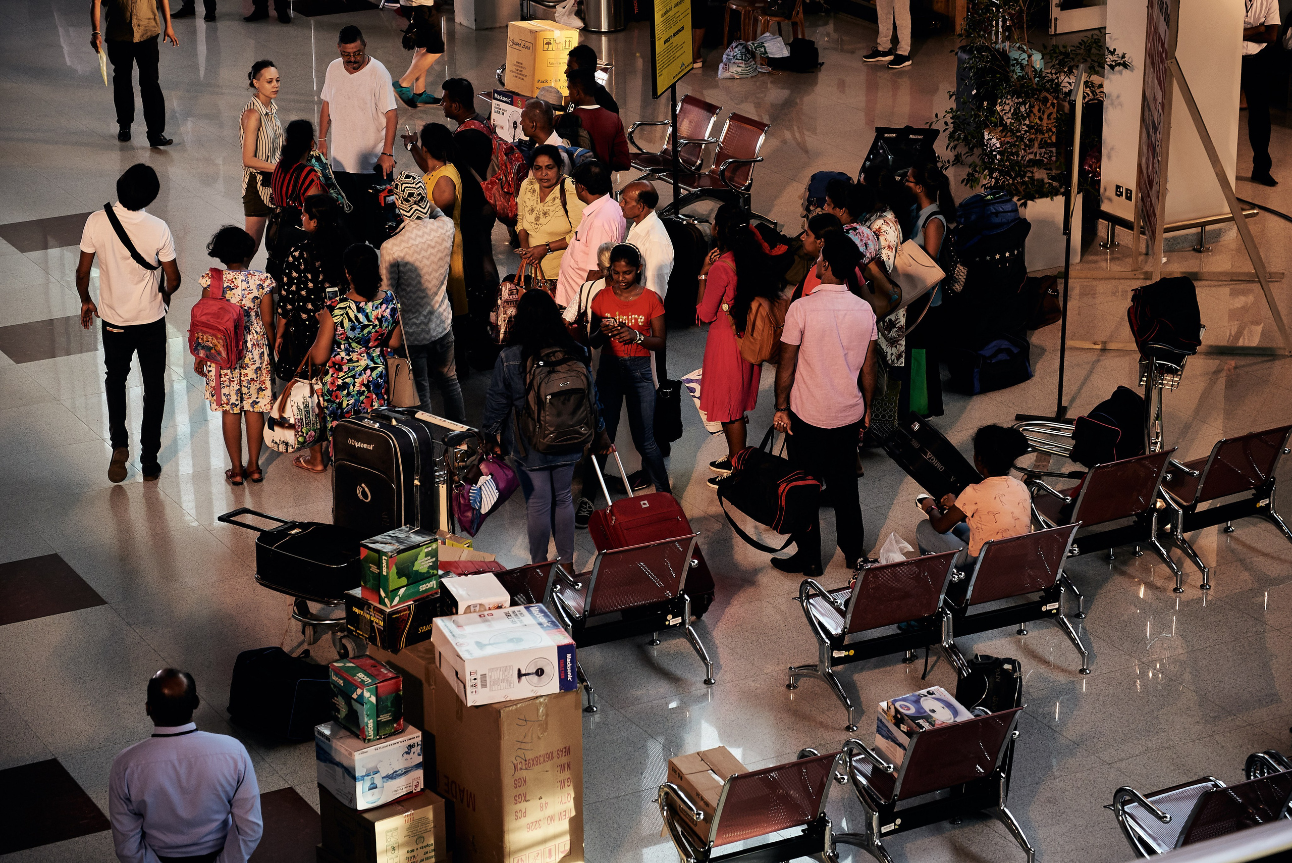 Булки — Аэропорт. Никита Хохловский фото и видео продакшн