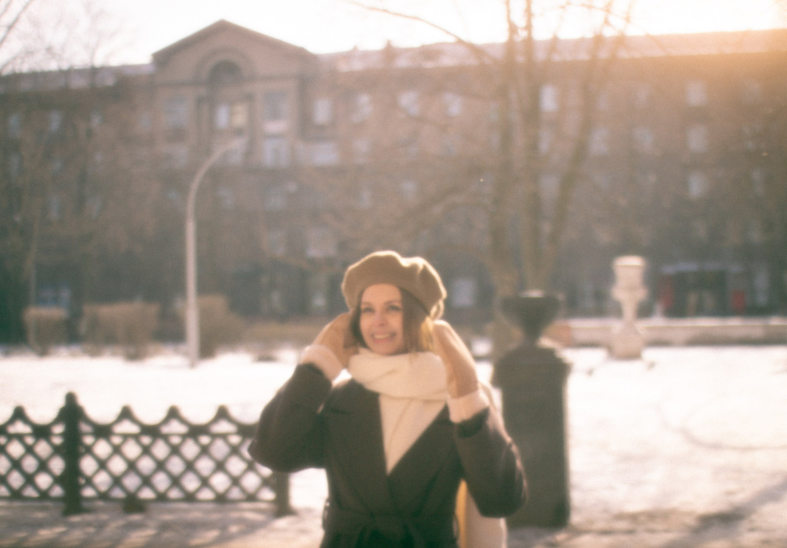 В городе зима. • Фотограф Александра Светозар Алчевск •