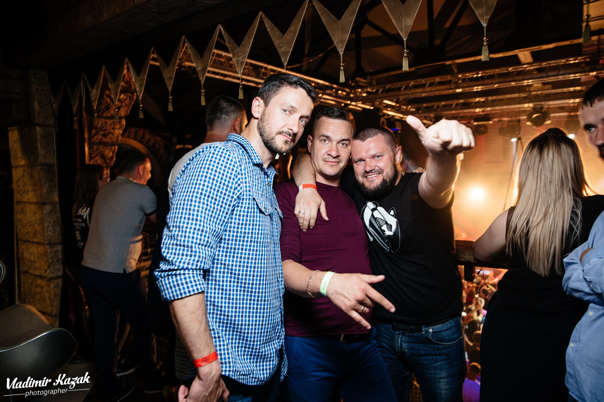 Каста. Профессиональный фотограф в Волгодонске и Ростове Владимир Казак