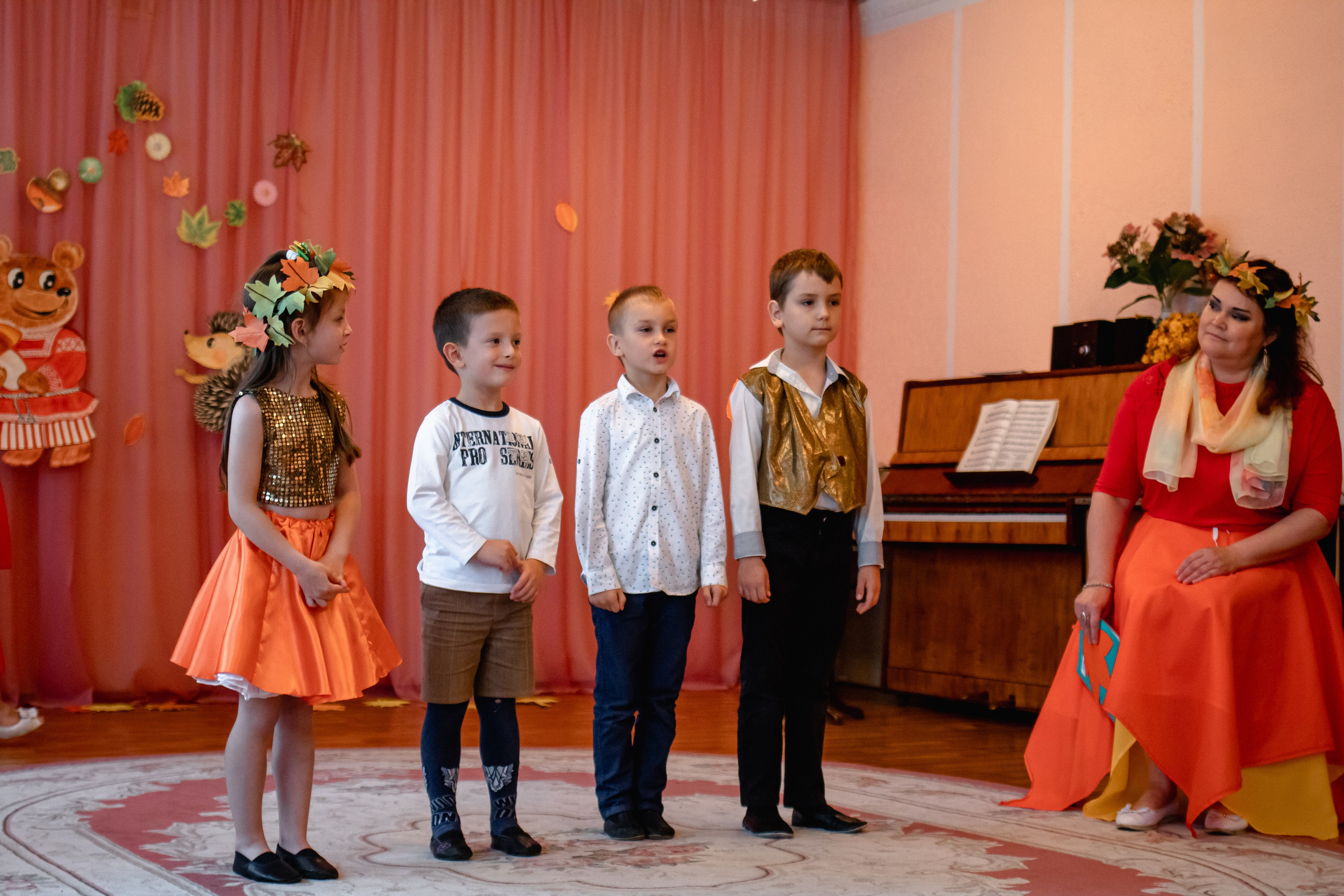 Осенний праздник в детском саду. Маргарита. Семейный фотограф в Минске Приболовец Светлана