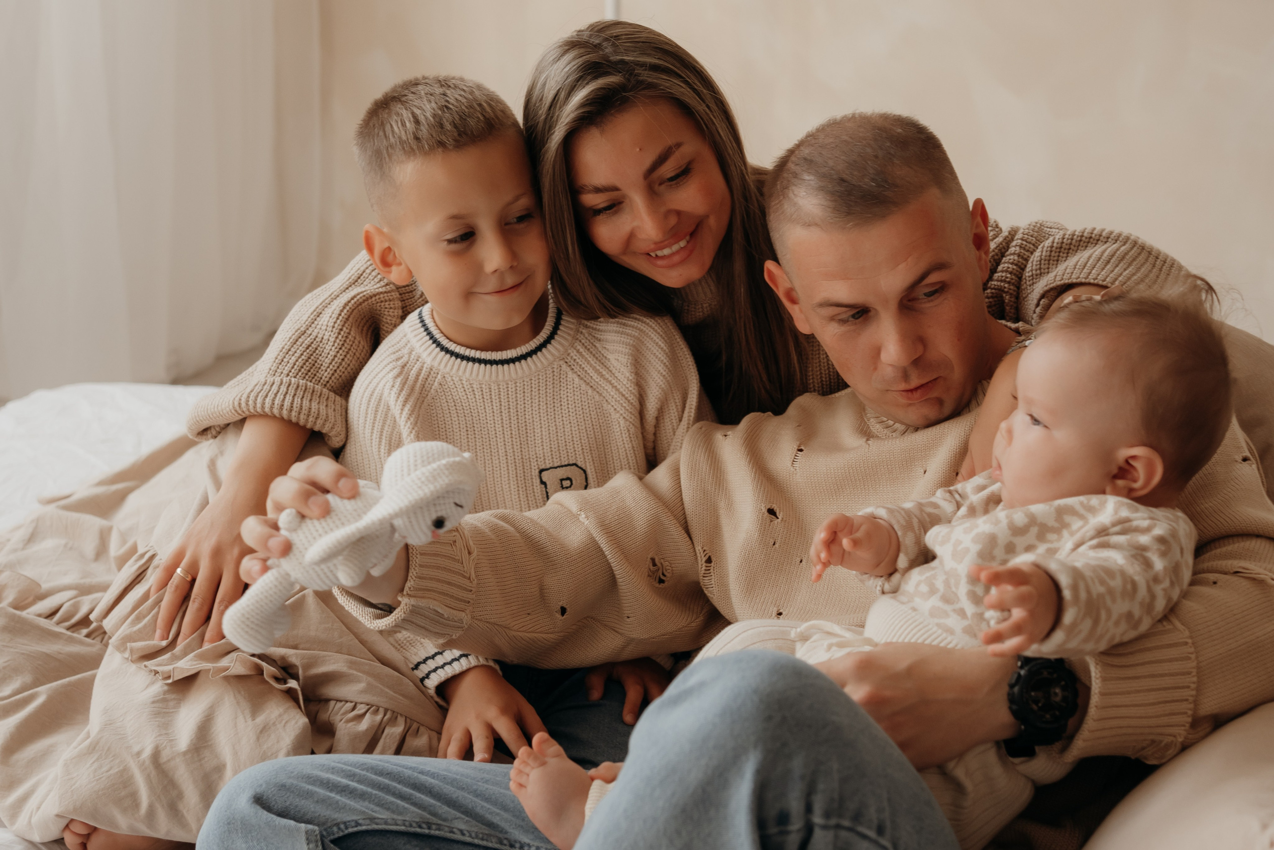 Семейная и детская фотосъемка в студии в Архангельске. Портретный и свадебный фотограф в Архангельске Елизавета Стрекаловская