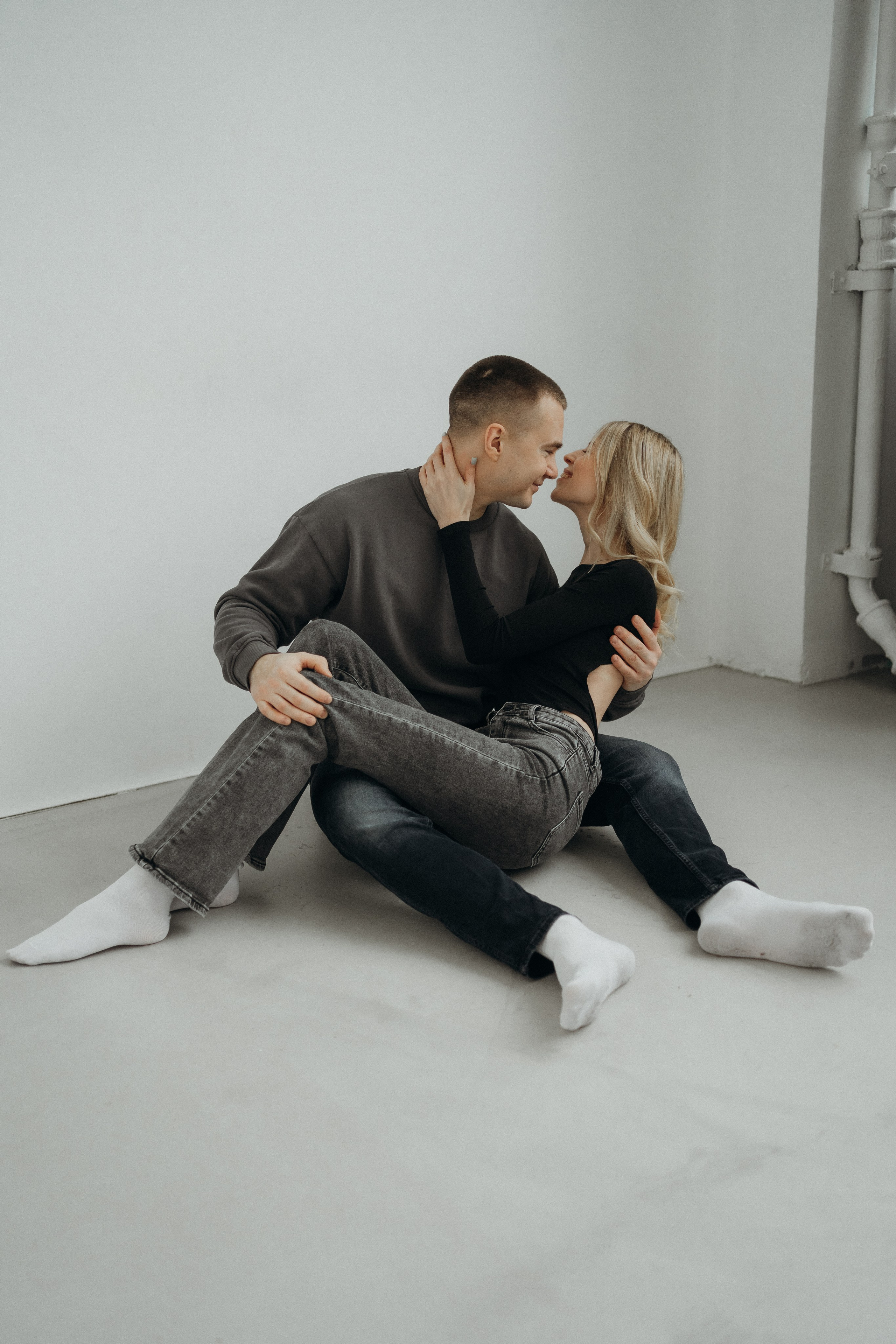 Парная фотосессия в студии в Архангельске. Портретный и свадебный фотограф в Архангельске Елизавета Стрекаловская