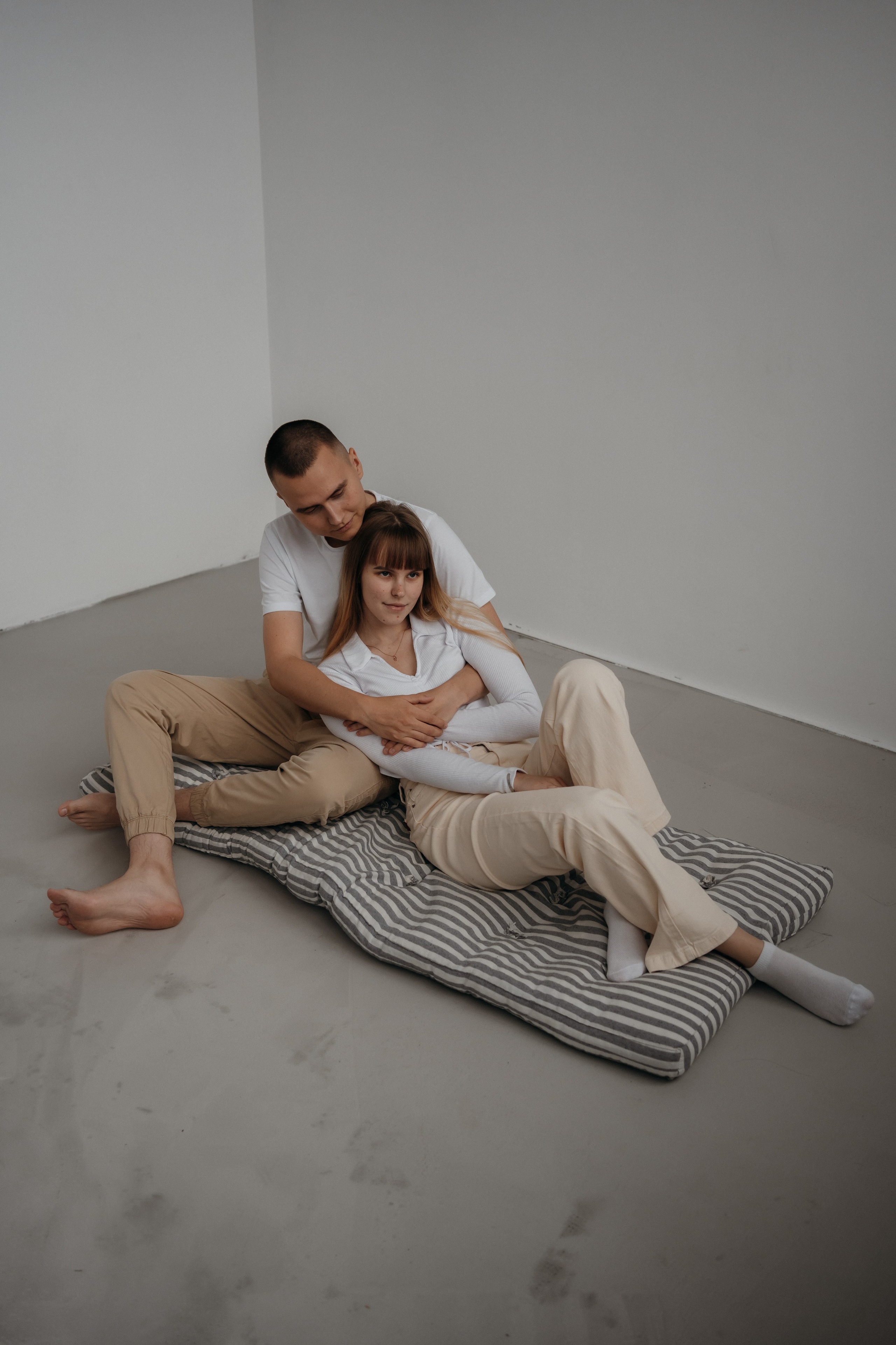 Парная фотосессия в студии в Архангельске. Портретный и свадебный фотограф в Архангельске Елизавета Стрекаловская