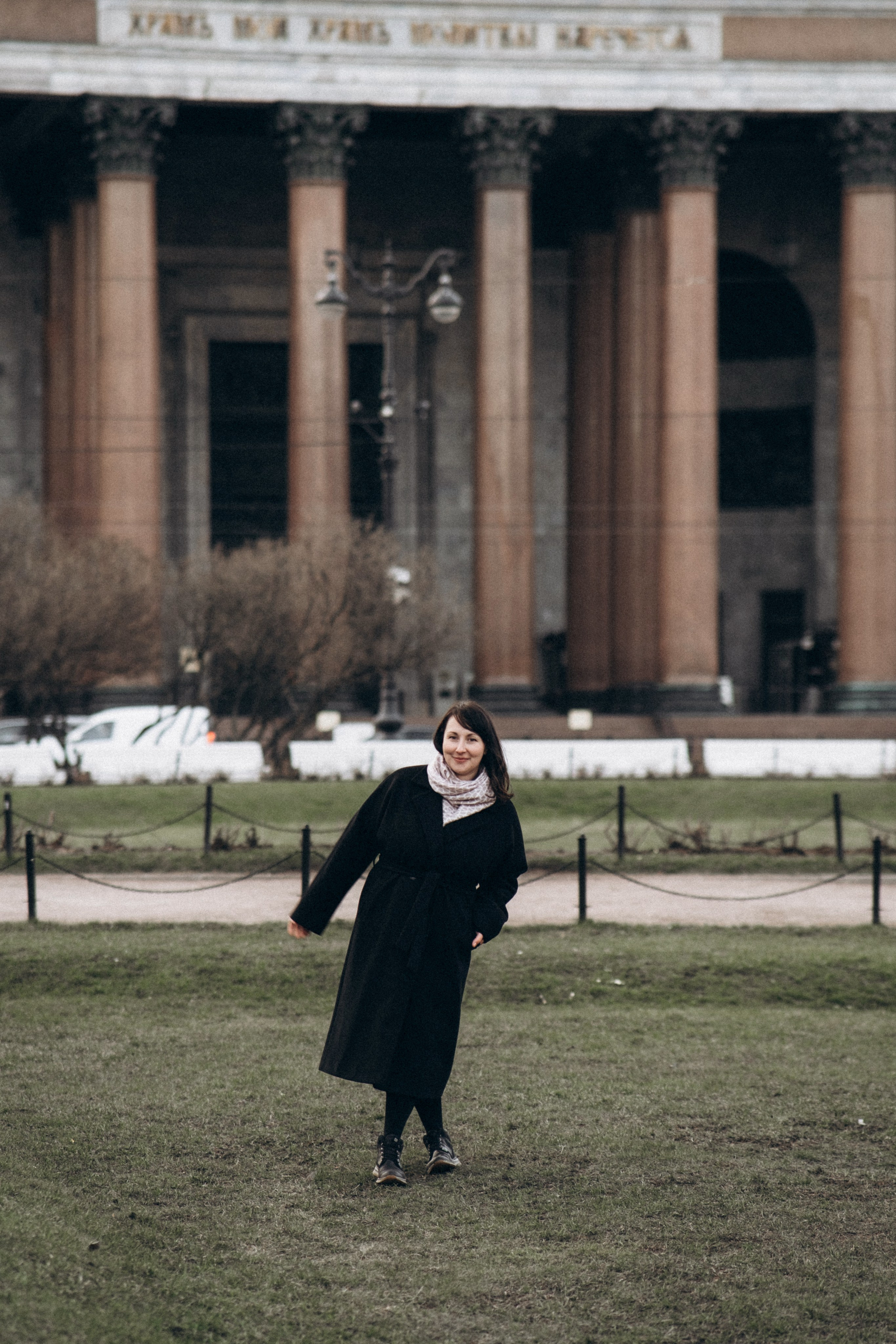 Прогулка у Исаакиевского собора. Фотограф в Санкт-Петербурге Кристина Брянская