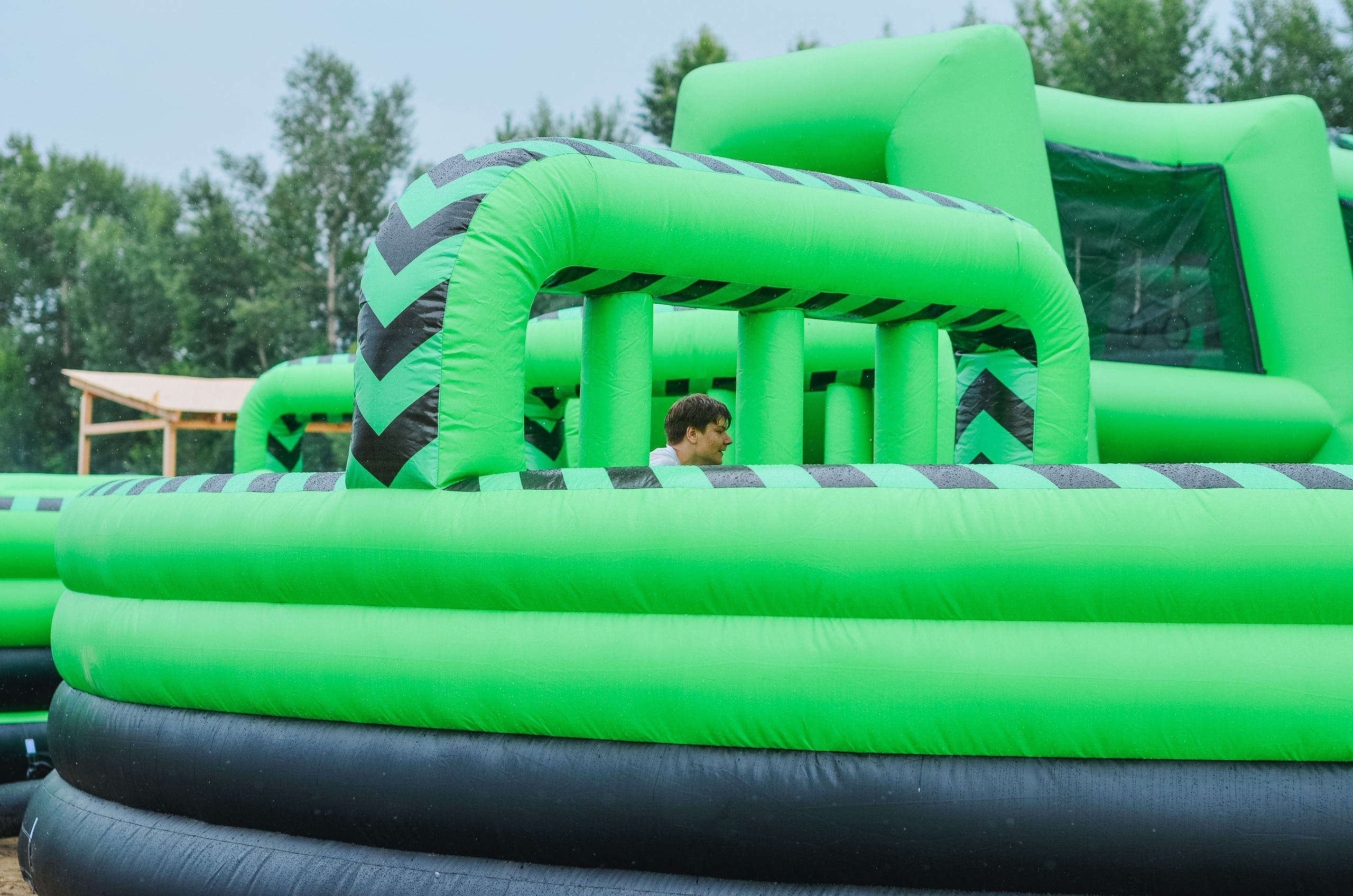 Фестиваль «Грань» 2025. Спортивная площадка. Денисова Аля — фотограф для парных съемок и индивидуальных историй в Барнауле