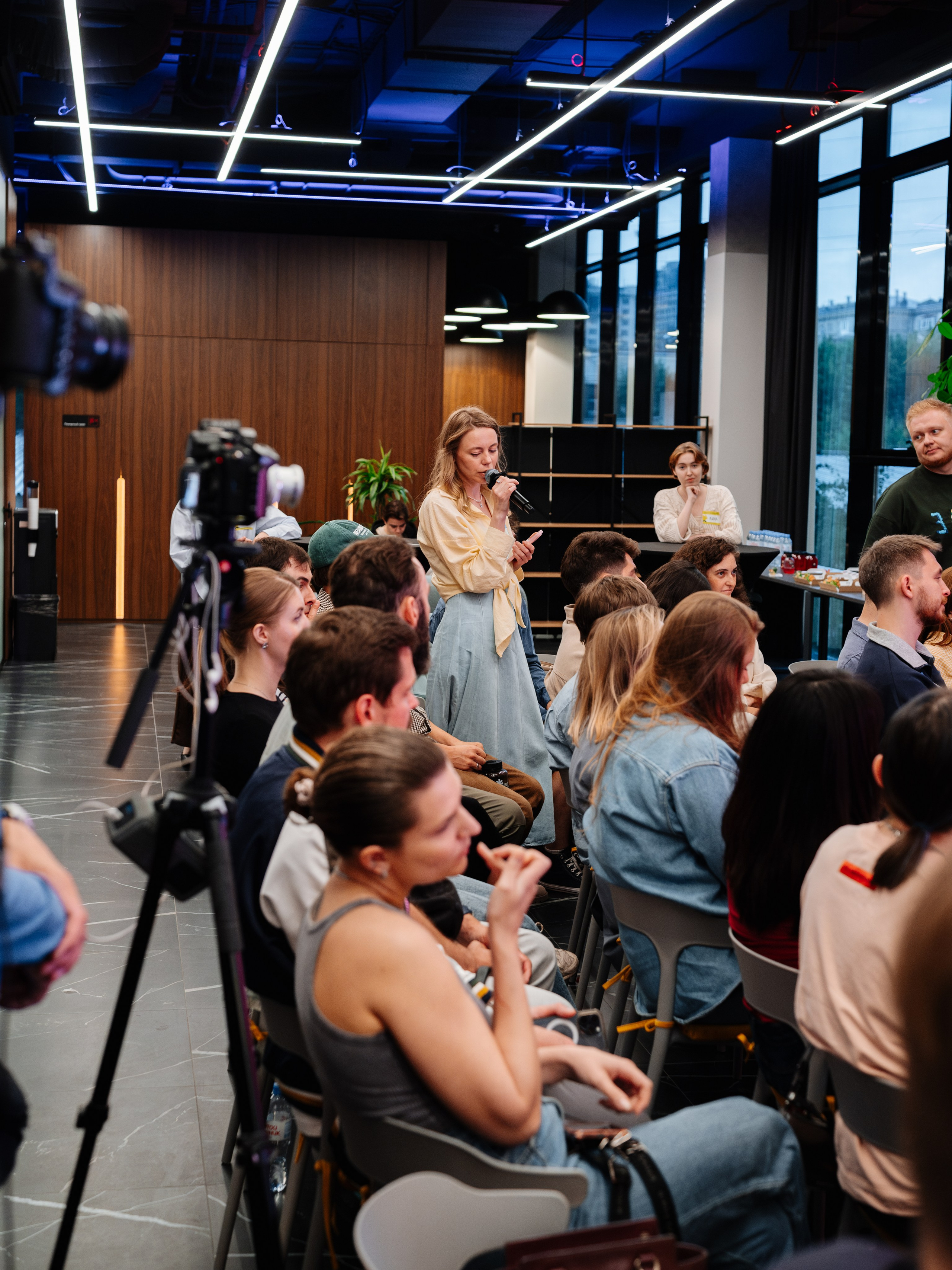 Нескучные финансы х Изионисты. Репортажный и портретный фотограф в Москве Илья Спиридонов