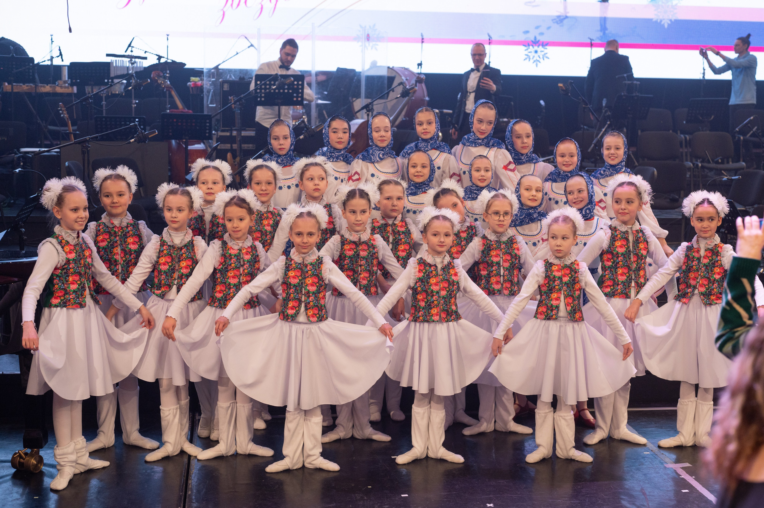 Отчетный концерт ДШИ «Гармония» «Зимняя гармония». Фотограф новорожденных, семейный детский в Тюмени Татьяна Морозова