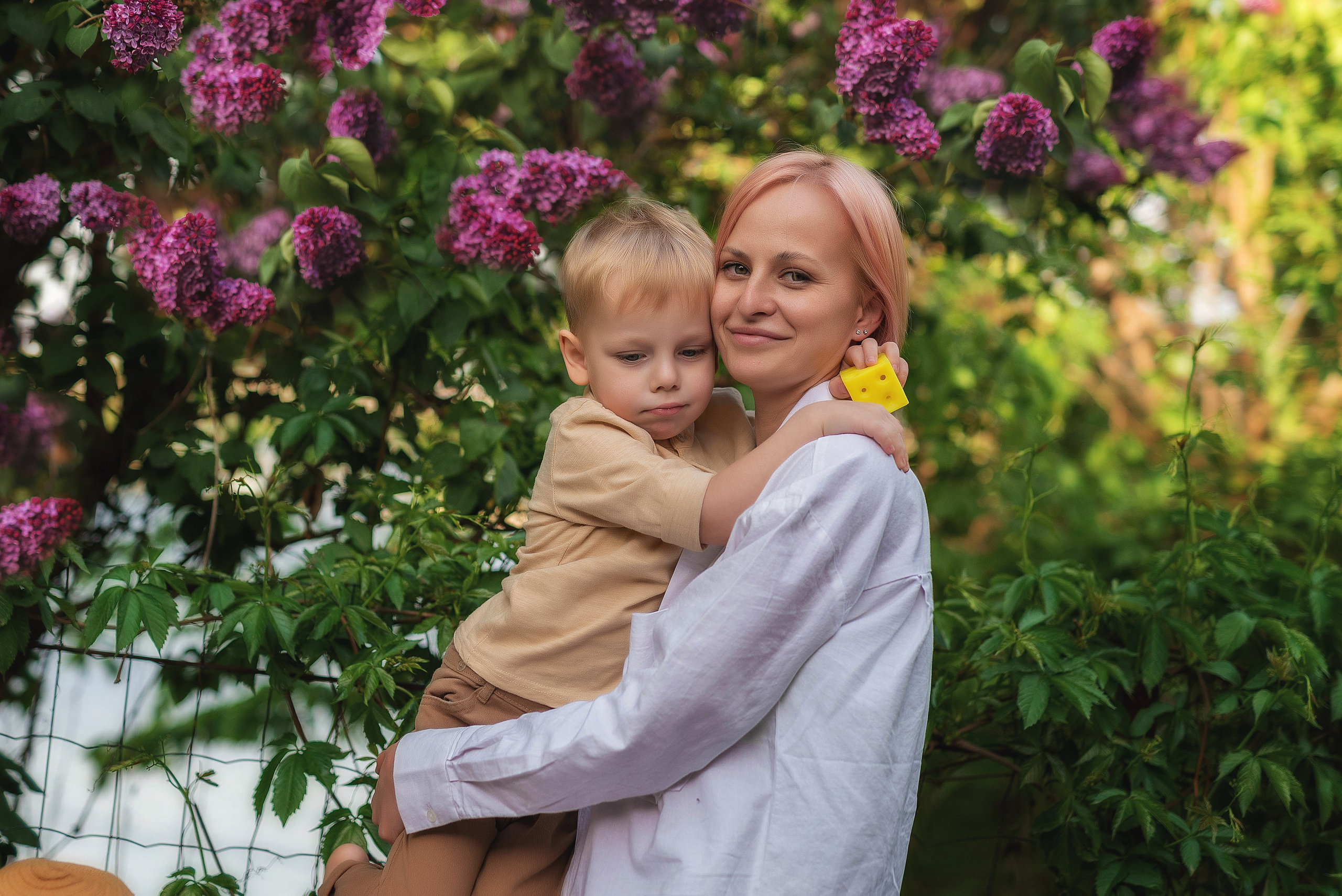 Фотосессия в сирени. Семейный, детский фотограф в Воронеже Анна Никитина