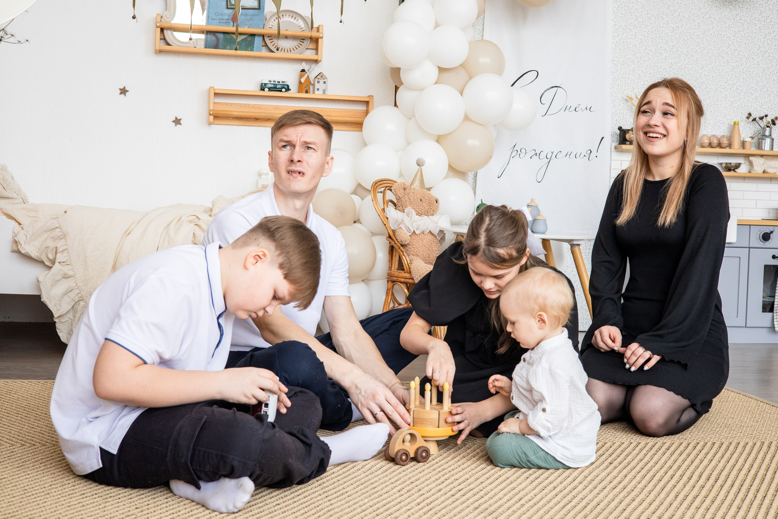 Елисею 1 годик. Настя Лекса. фотограф г. Красноярск