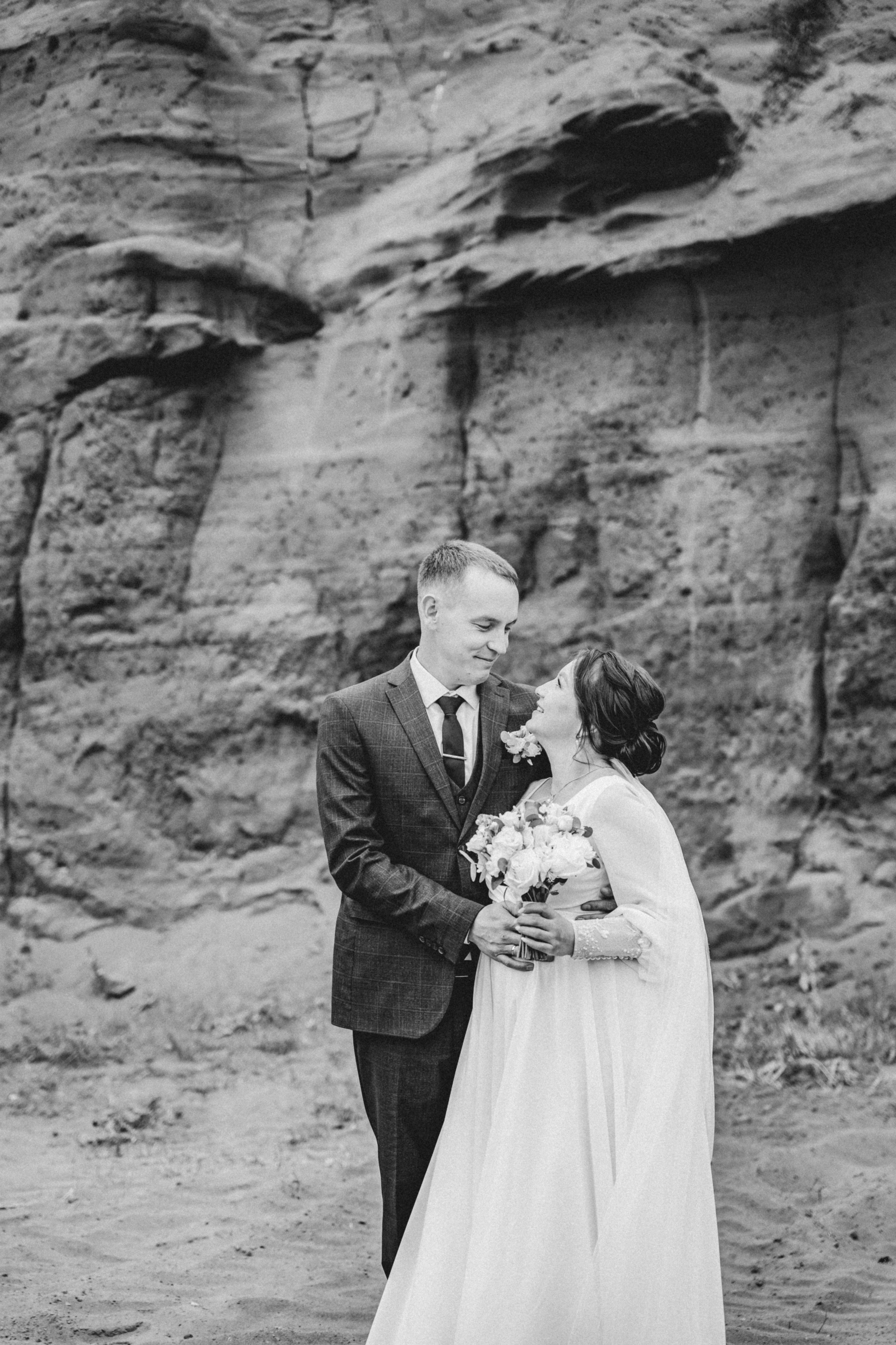 Александр и Елена. Черно белая свадьба сентября