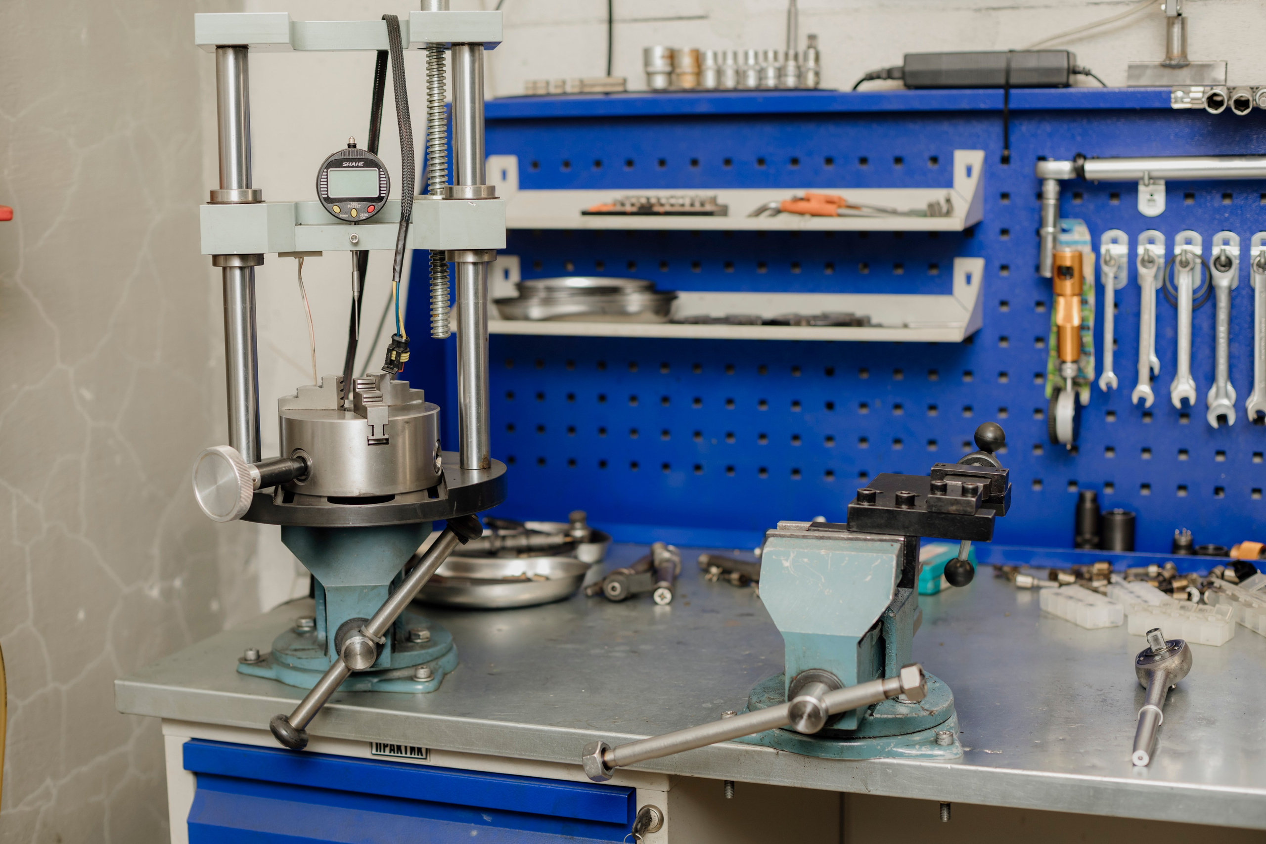 Съемка на производстве. Деловая и Бизнес съемка в  Москве Инесса Грушко